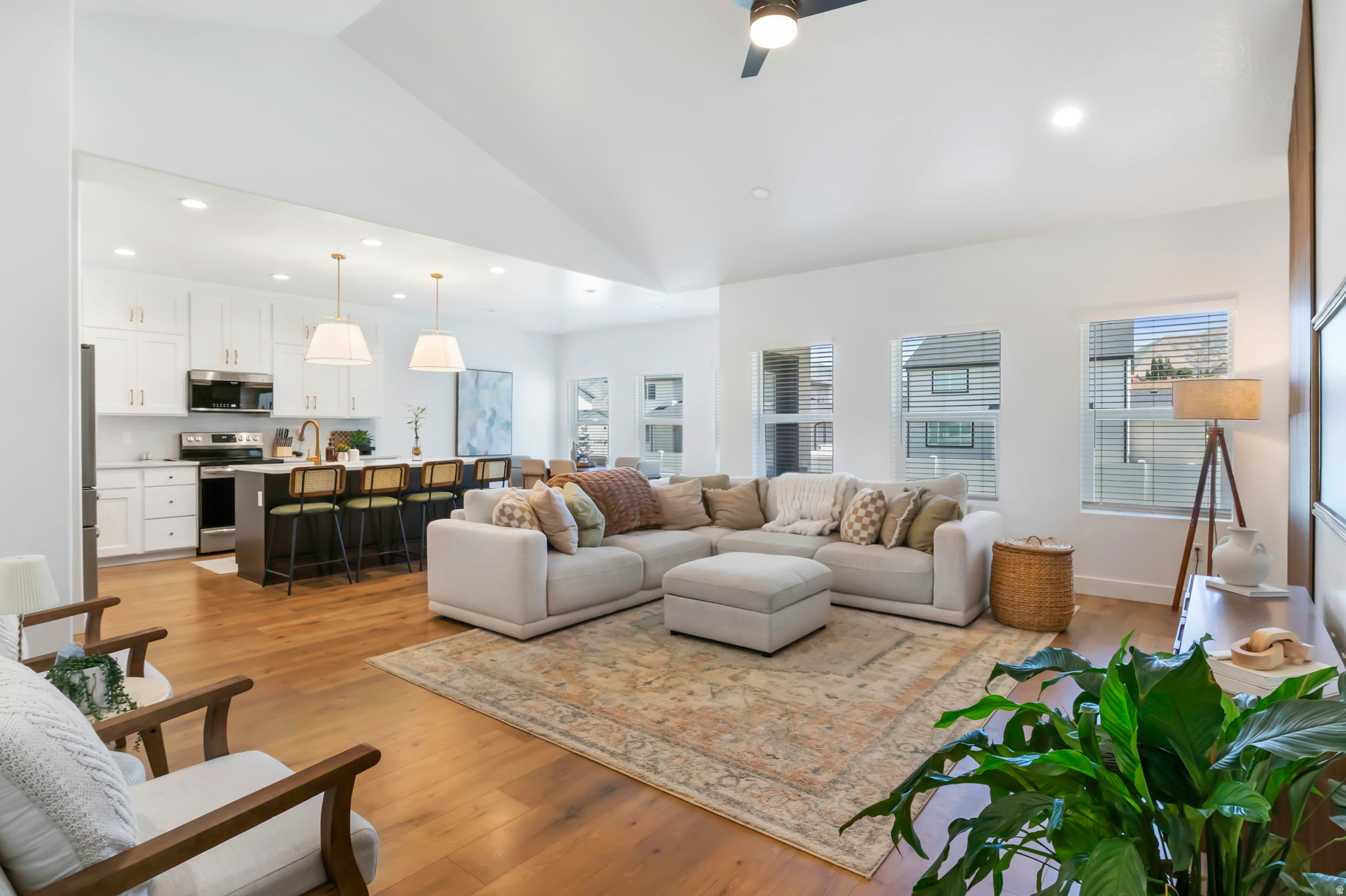 MAPLETON HEIGHTS - Residential