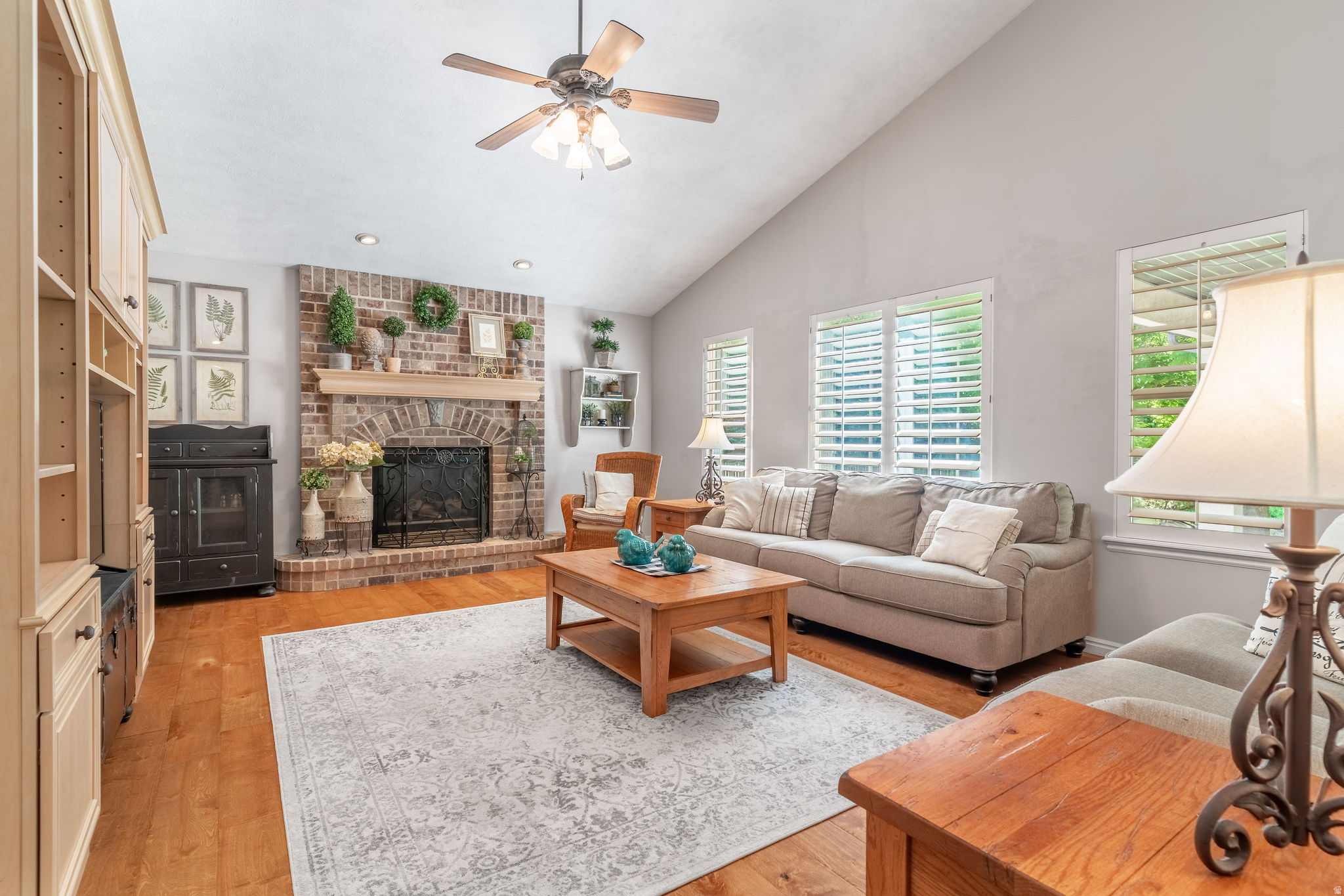 BOYNTON ESTATES - Residential