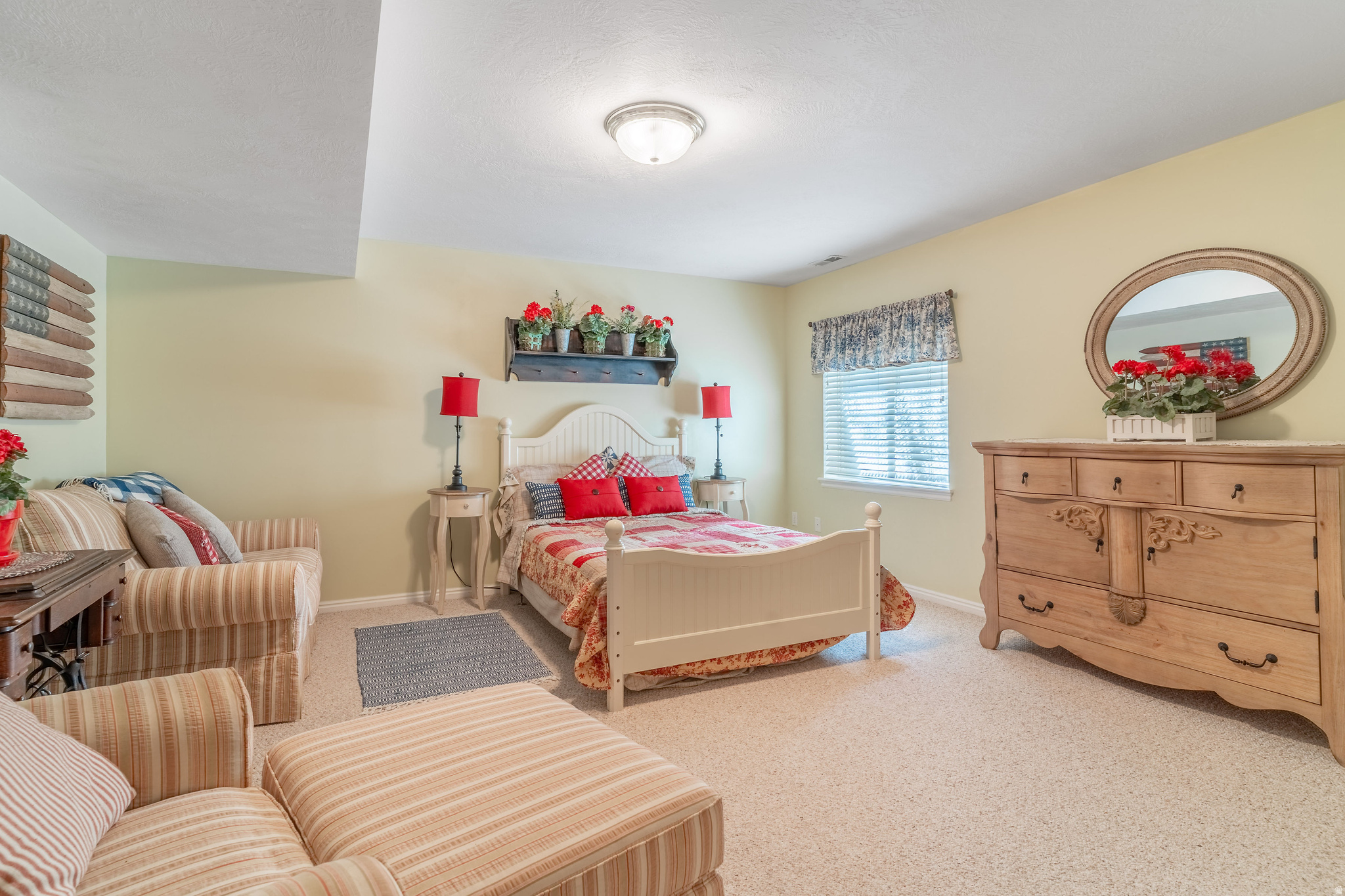 BOYNTON ESTATES - Residential