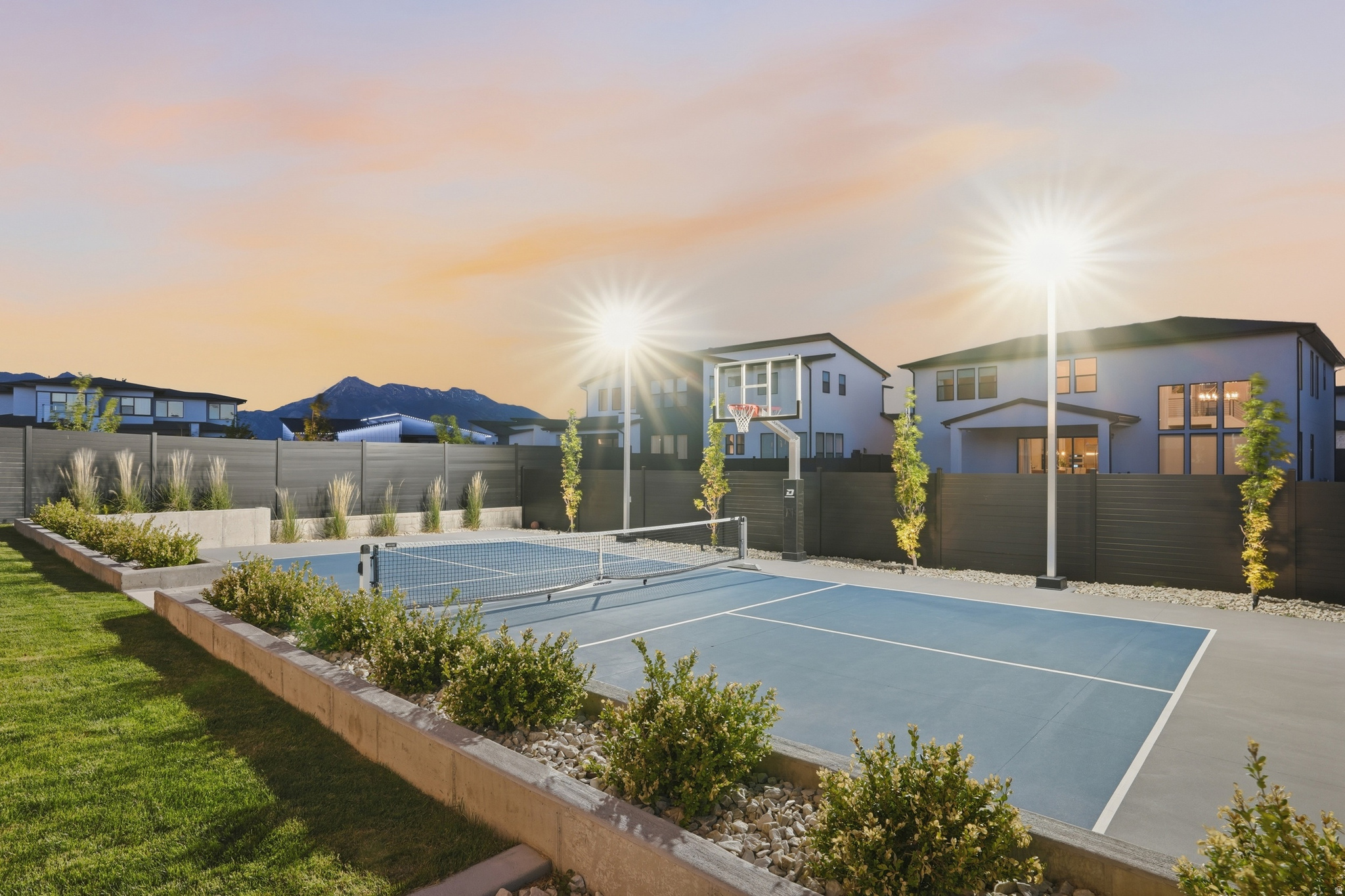 LAKEVIEW ESTATES - Residential