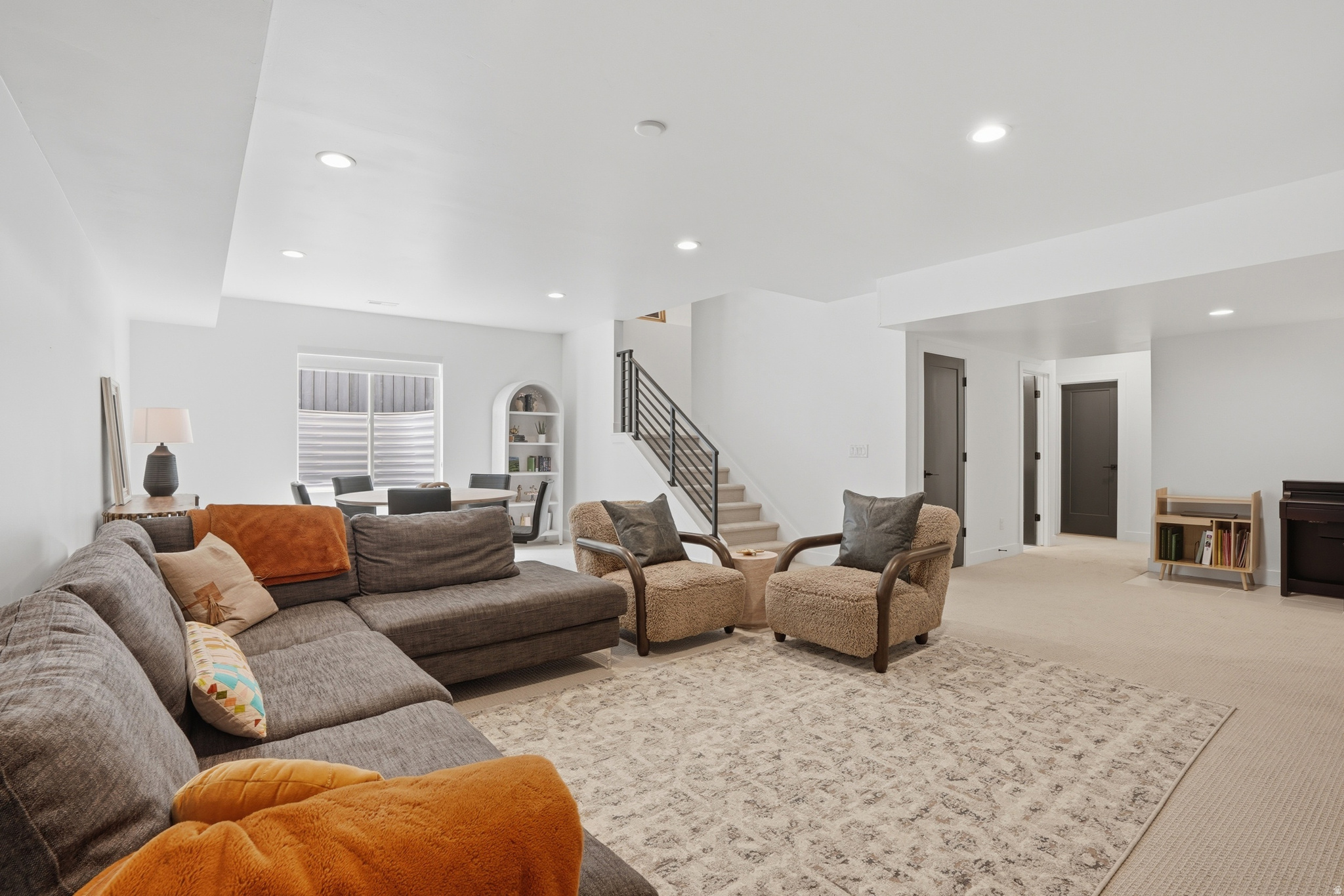 LAKEVIEW ESTATES - Residential
