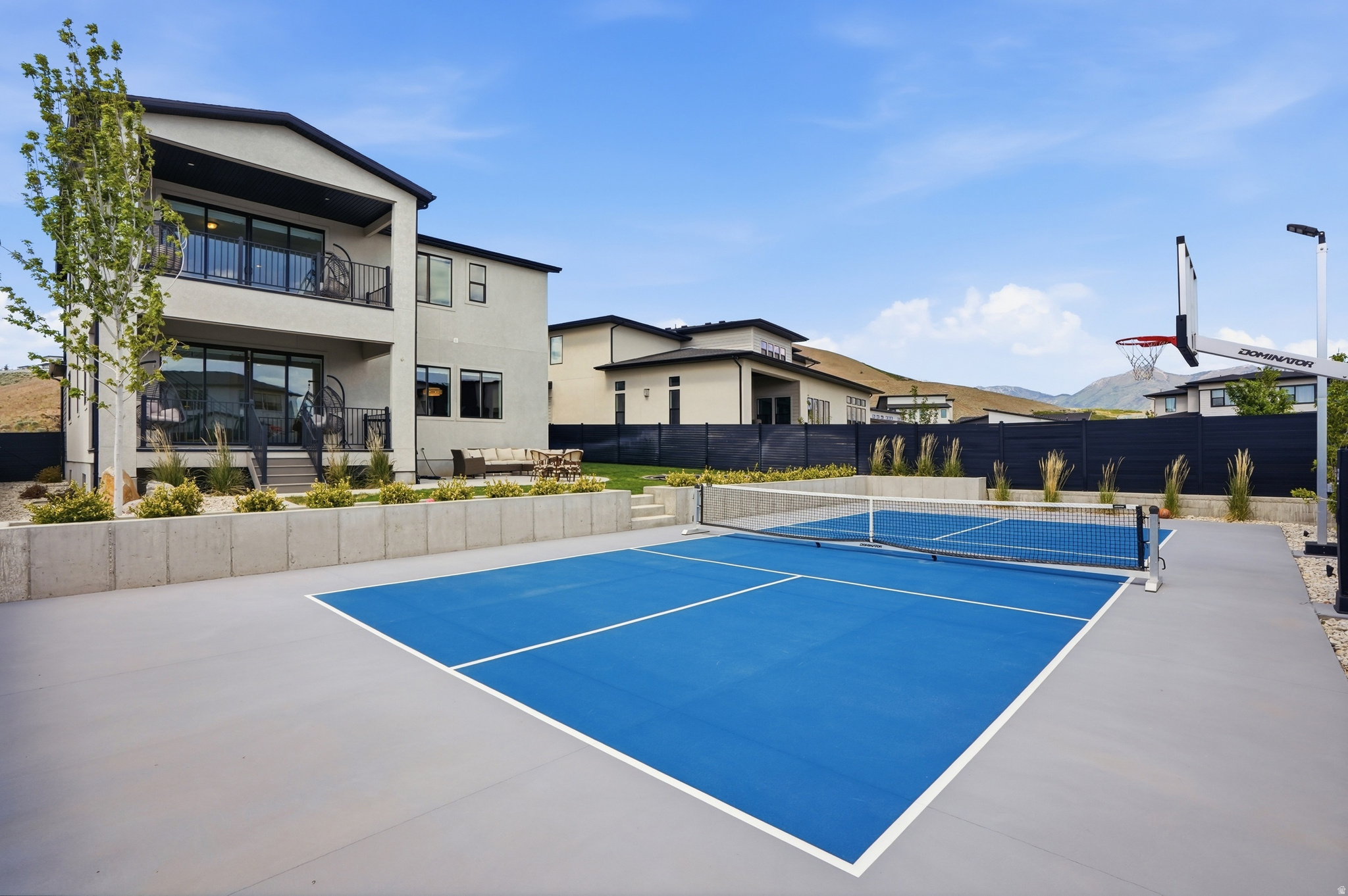 LAKEVIEW ESTATES - Residential