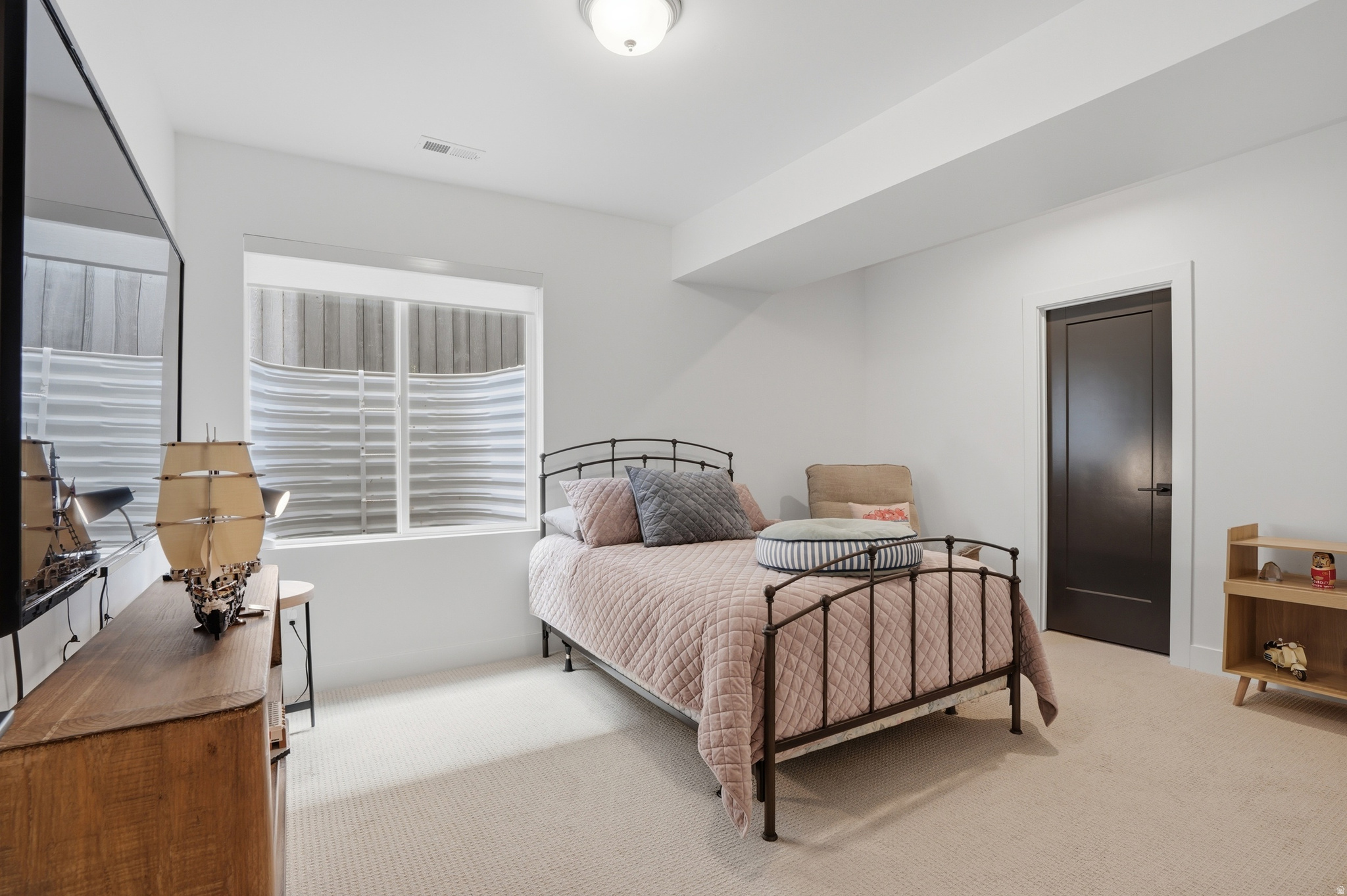 LAKEVIEW ESTATES - Residential