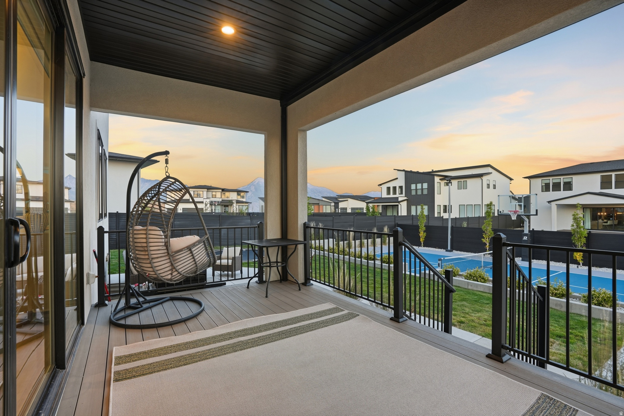 LAKEVIEW ESTATES - Residential