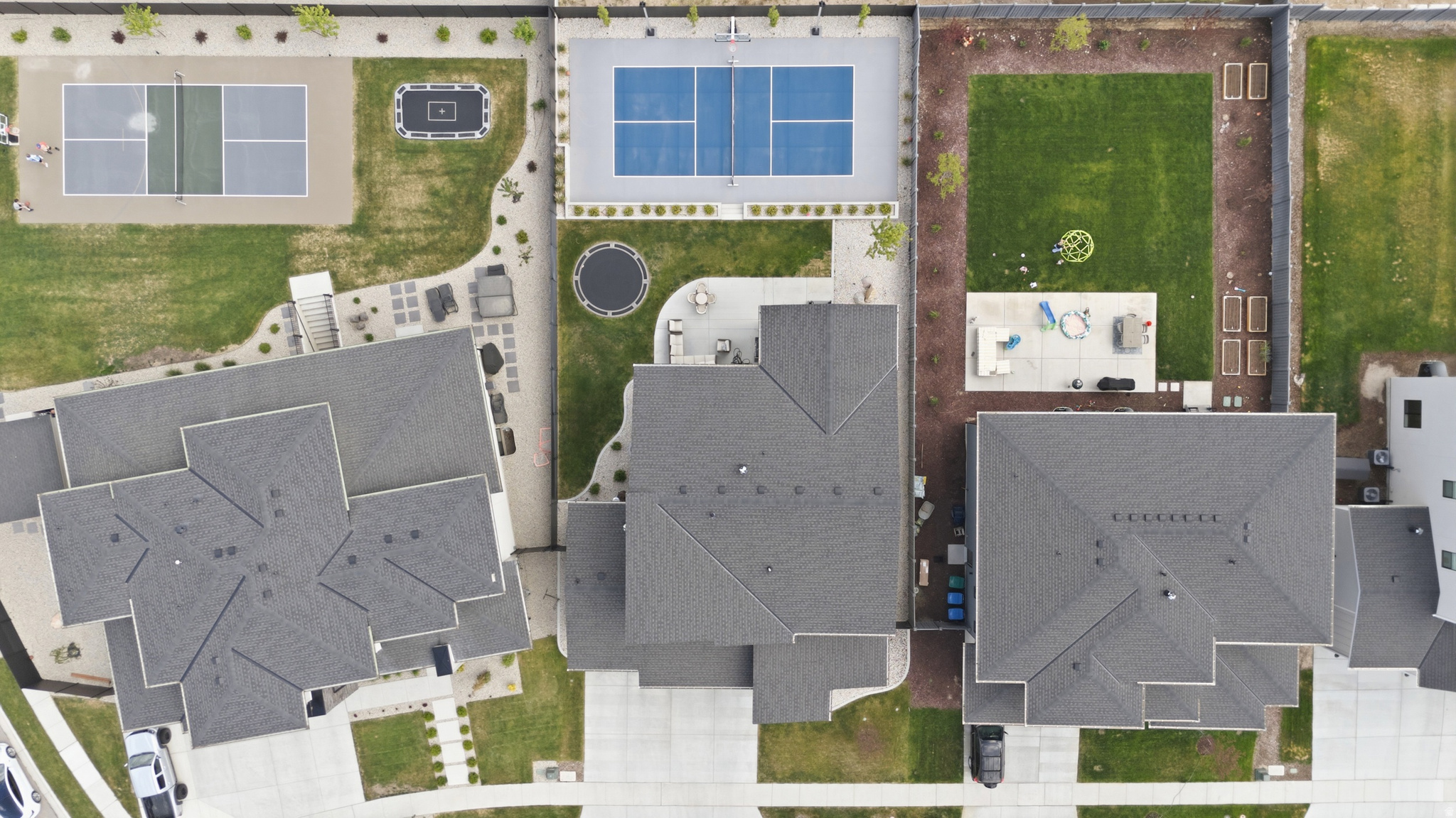 LAKEVIEW ESTATES - Residential