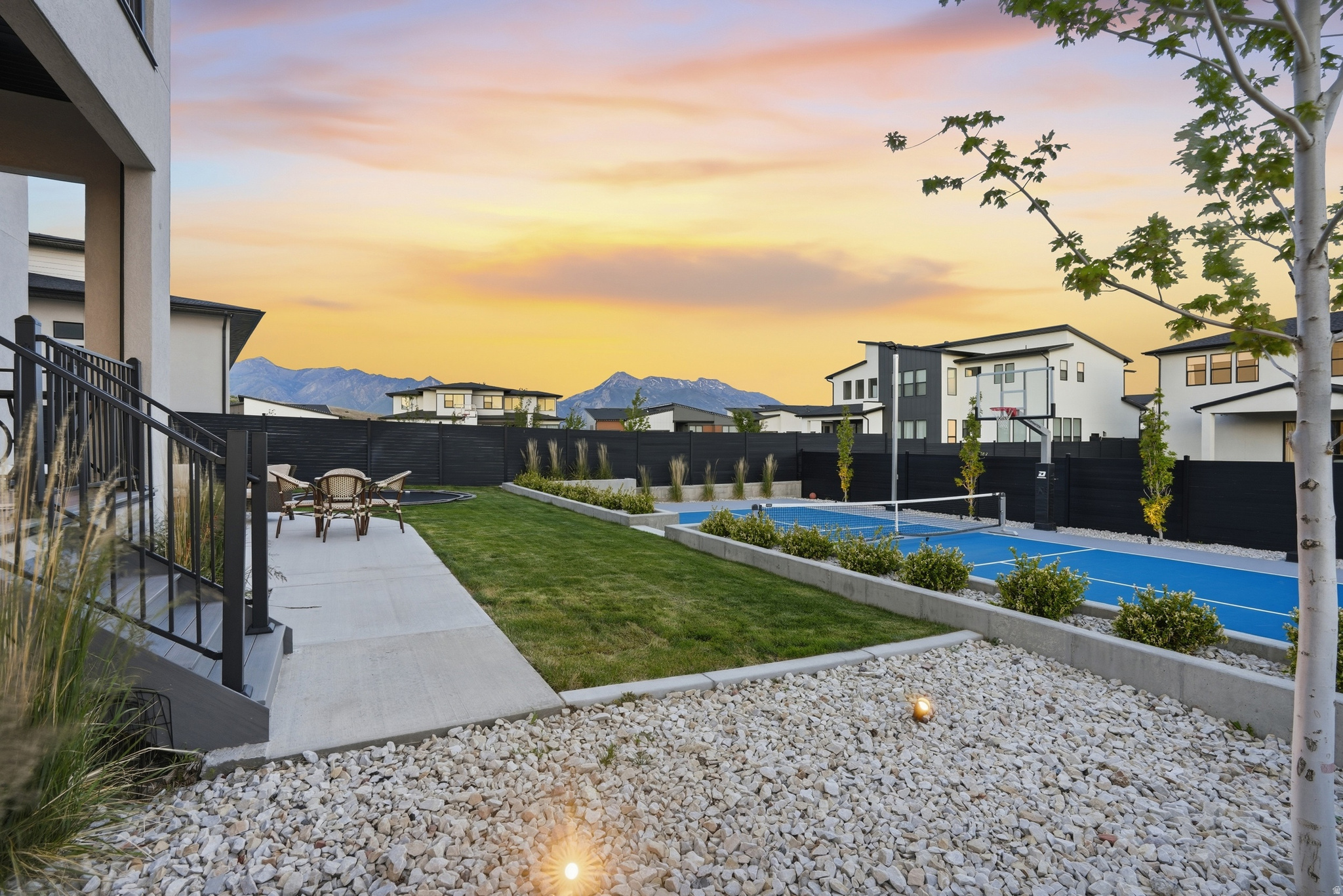 LAKEVIEW ESTATES - Residential