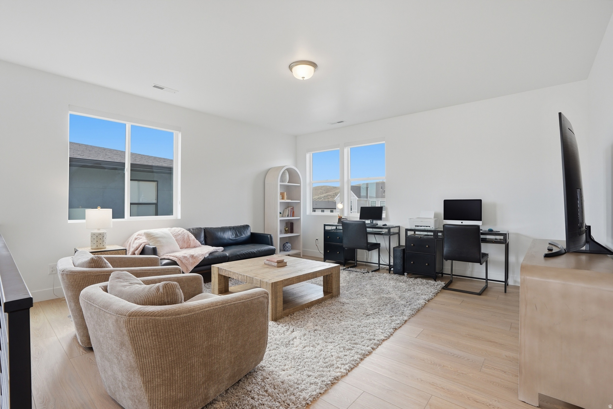 LAKEVIEW ESTATES - Residential