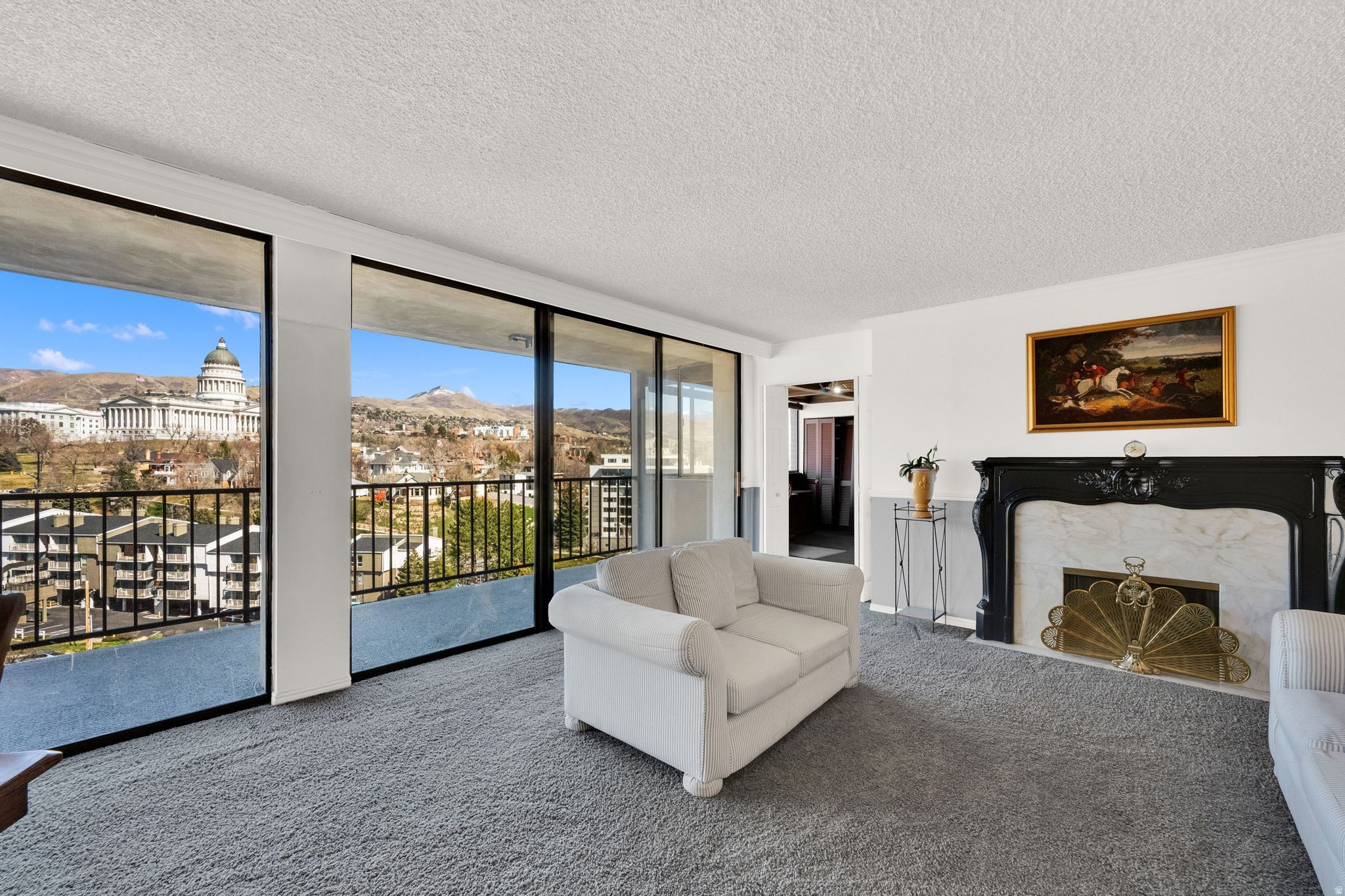 ZIONS SUMMIT CONDM - Residential