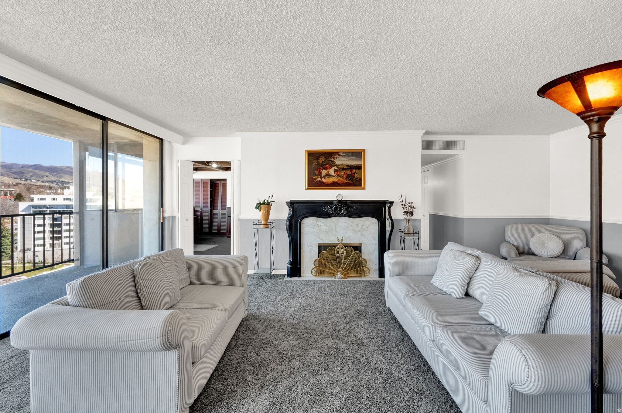 ZIONS SUMMIT CONDM - Residential
