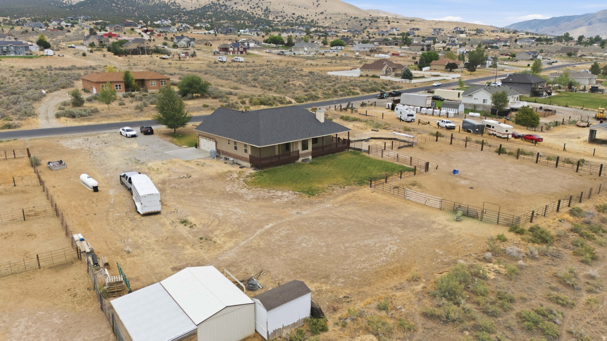SOUTH RIM - Residential