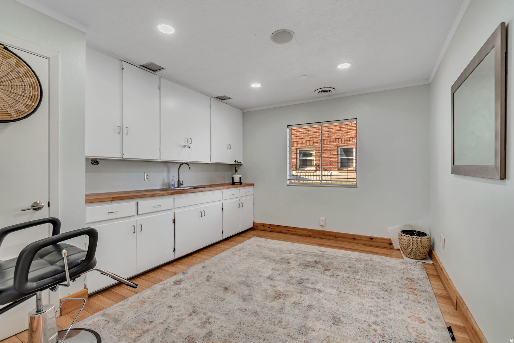 MEDICAL-DENT - Commercial Sale