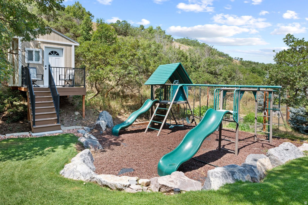 HILLSIDE HEIGHTS - Residential