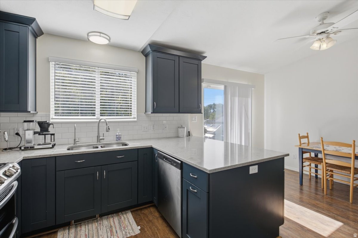 EVERGREEN FARMS - Residential