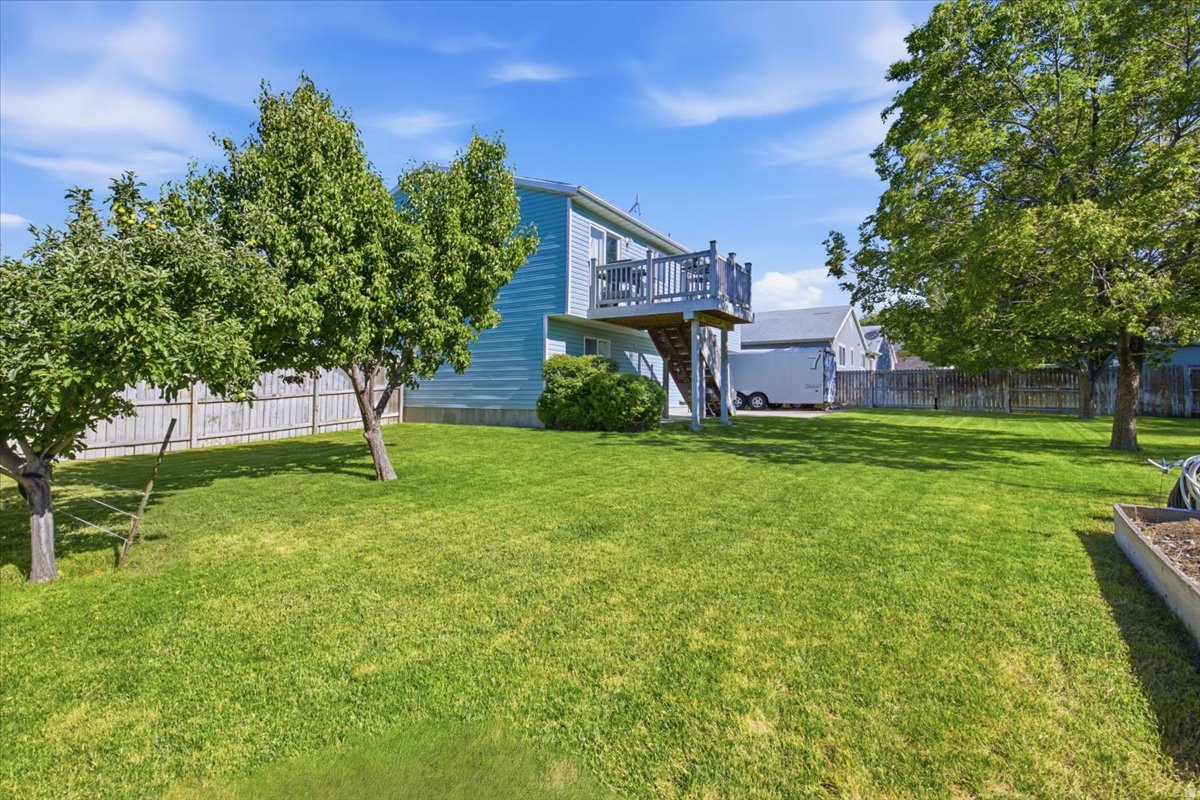EVERGREEN FARMS - Residential