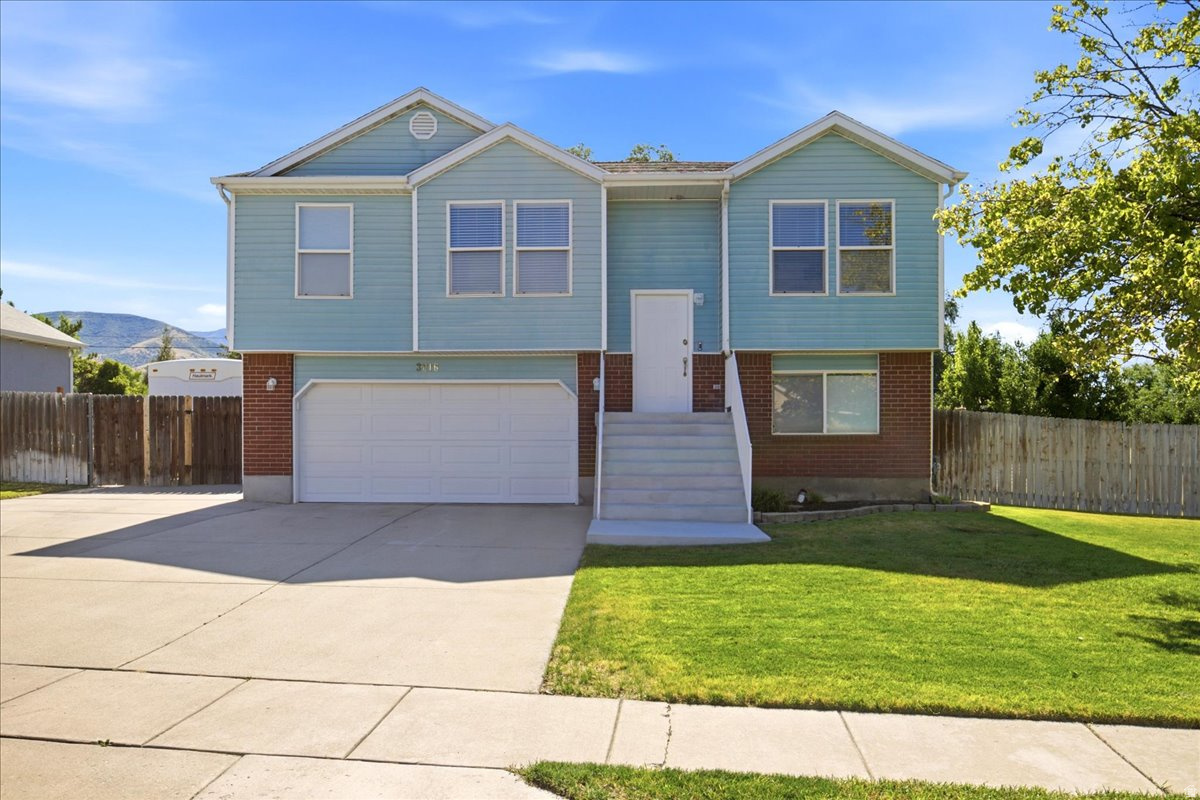 EVERGREEN FARMS - Residential