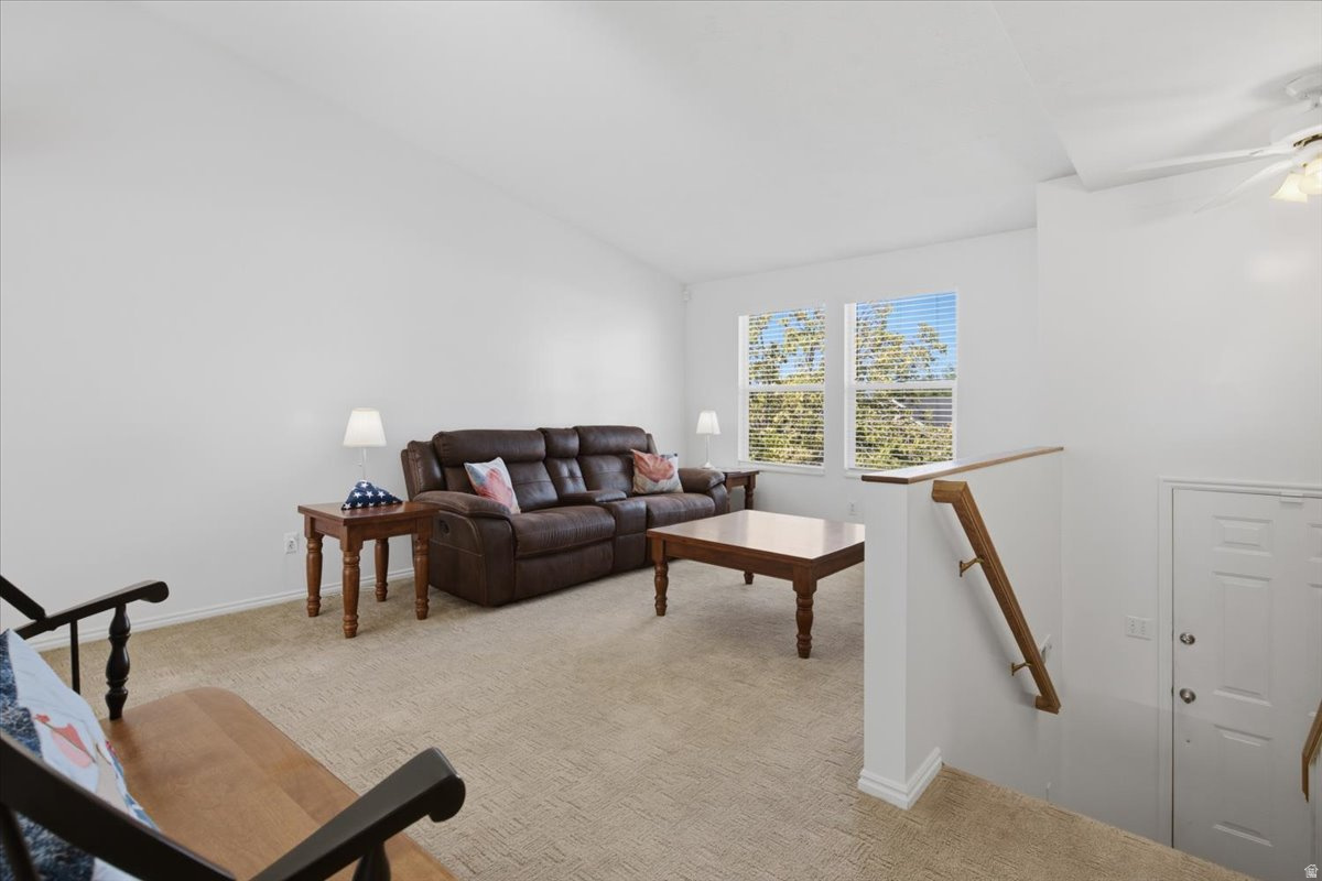 EVERGREEN FARMS - Residential