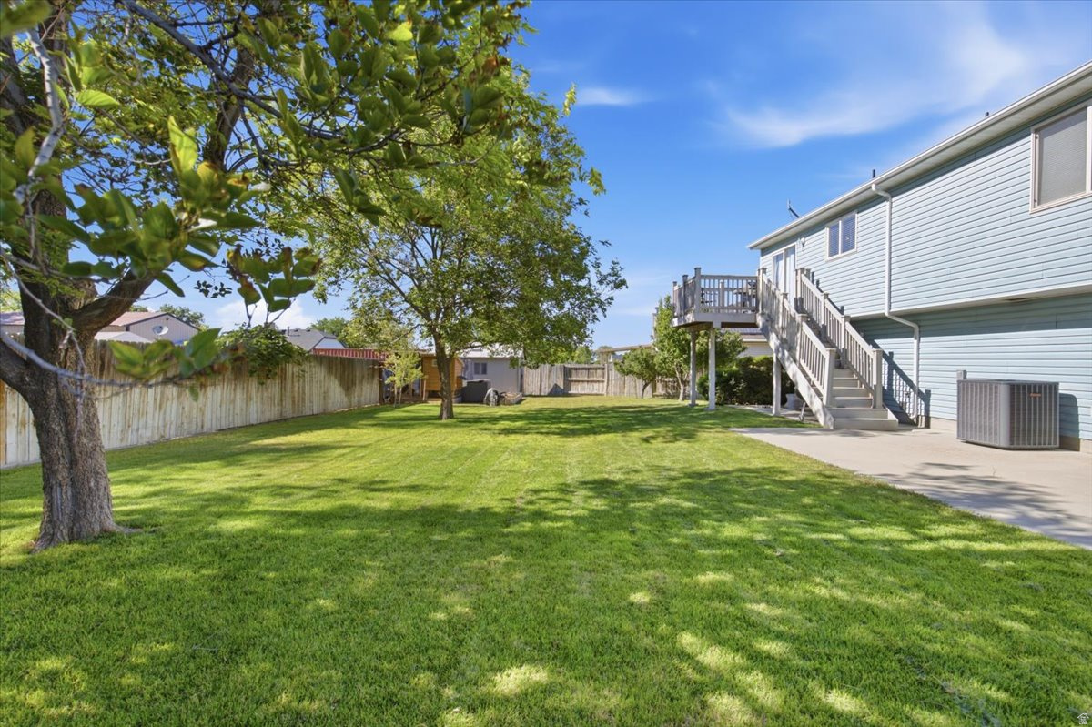 EVERGREEN FARMS - Residential