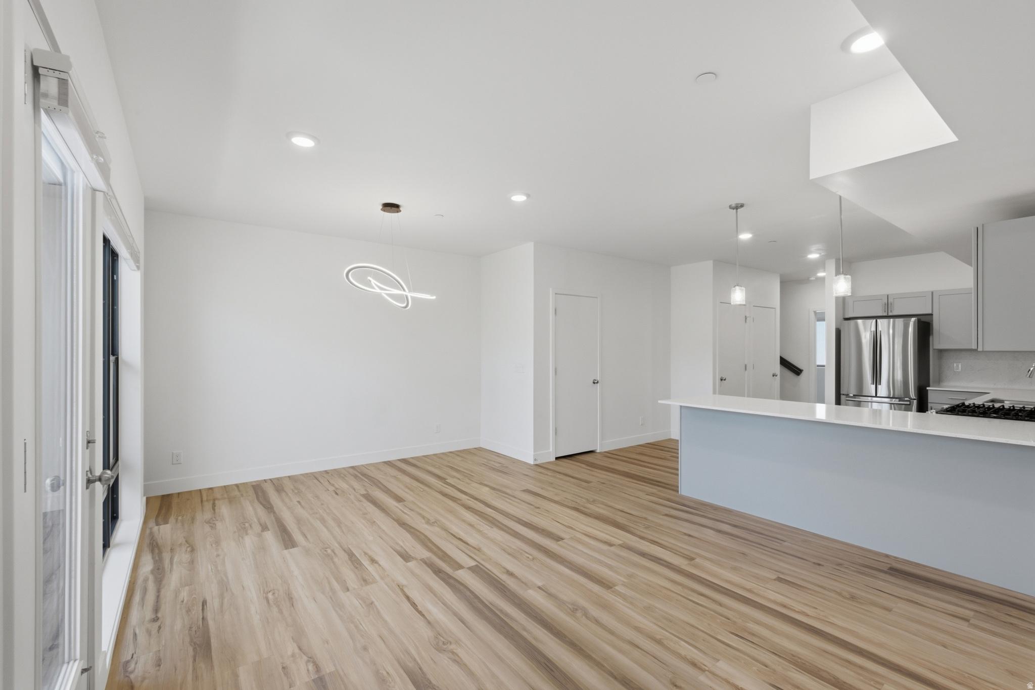 ROW17 - Residential