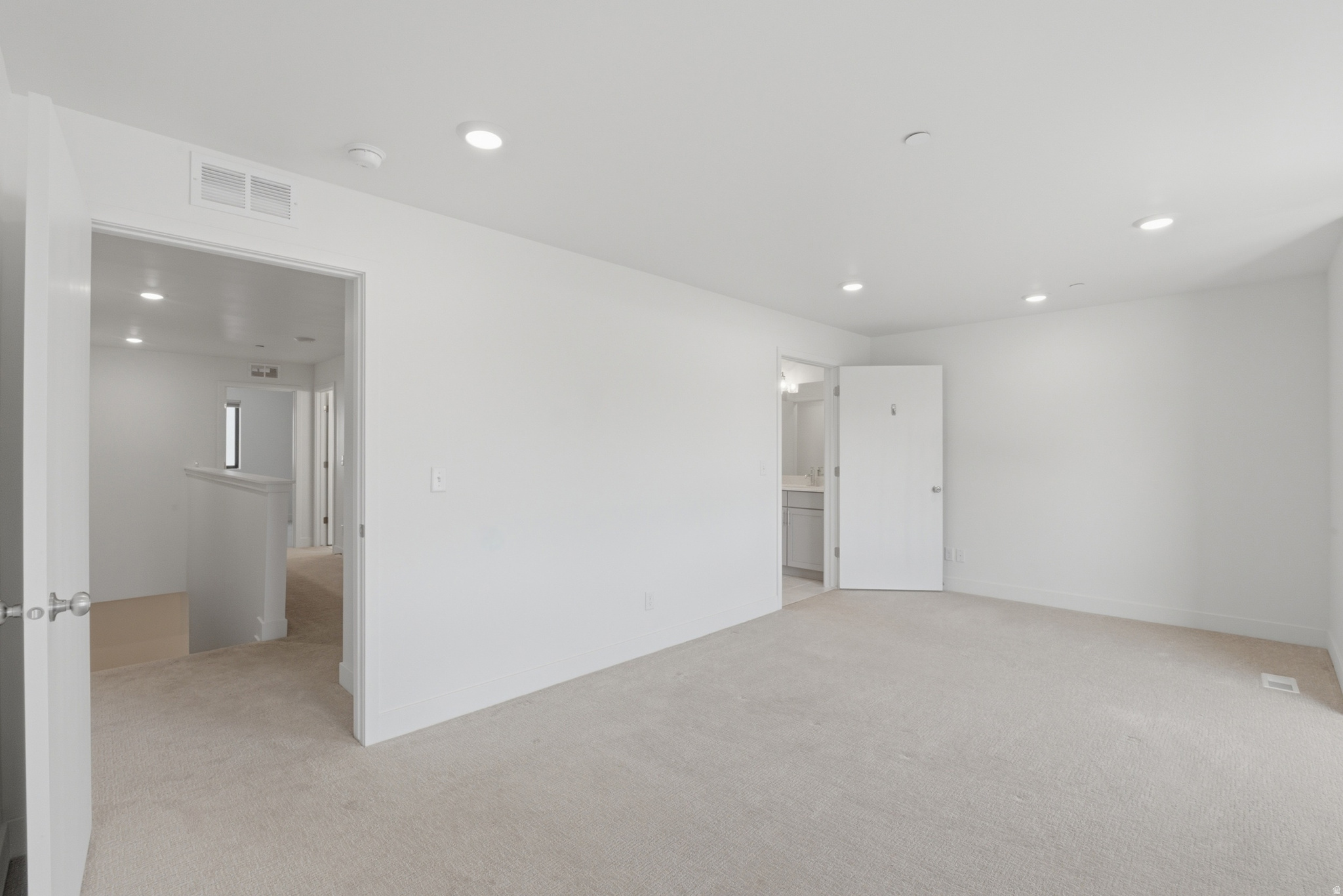ROW17 - Residential