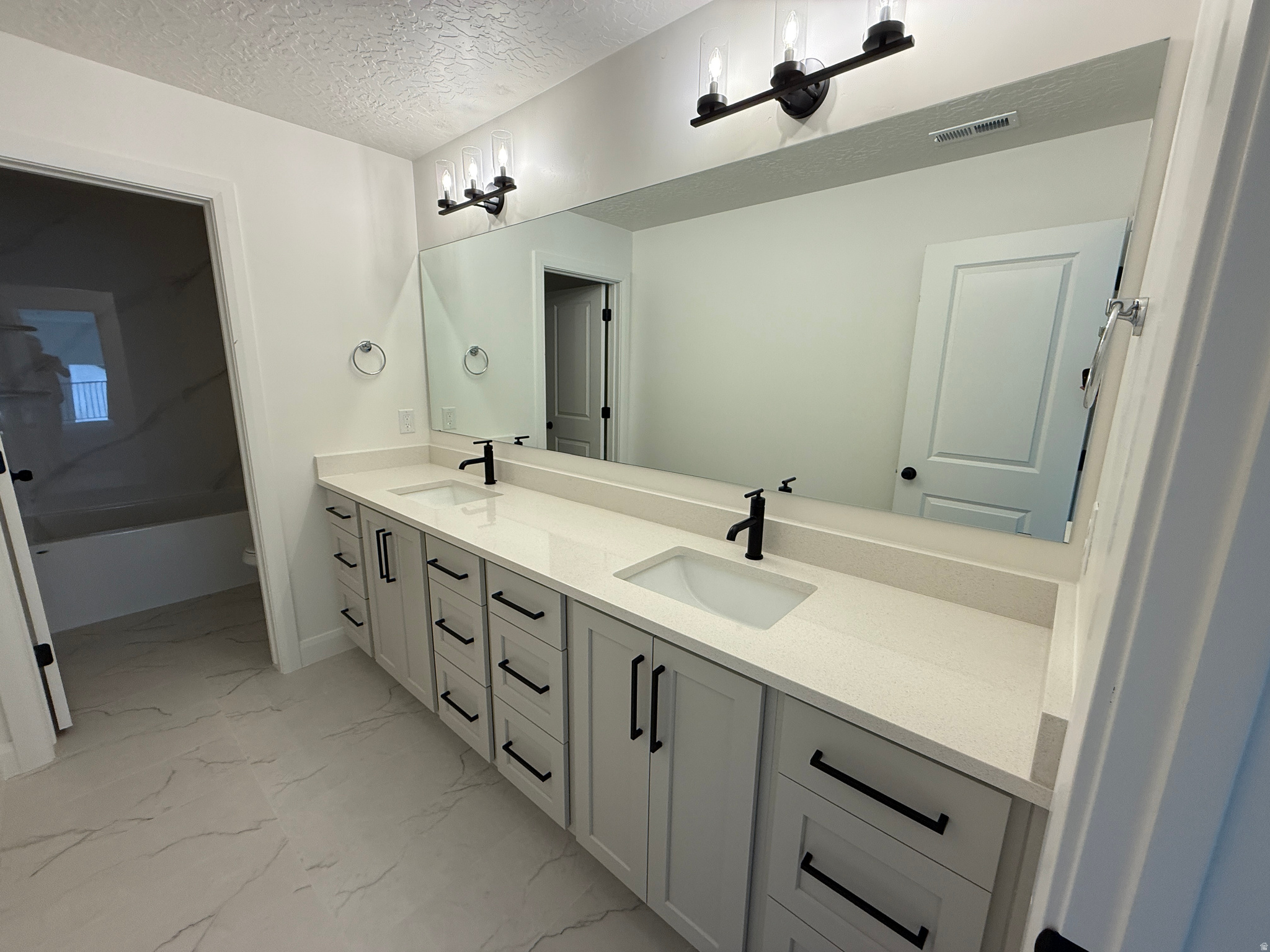 BELMONT WEST - Residential