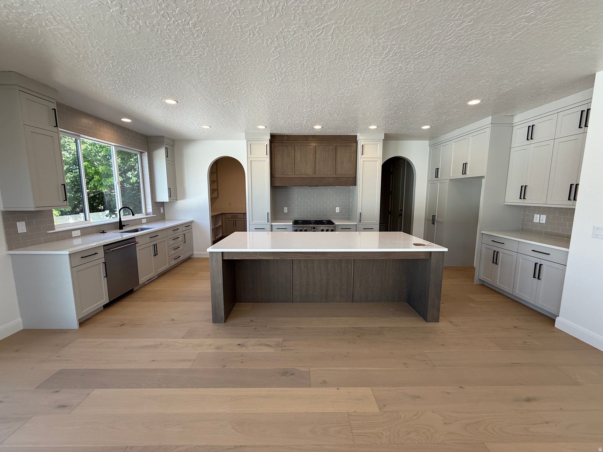 BELMONT WEST - Residential