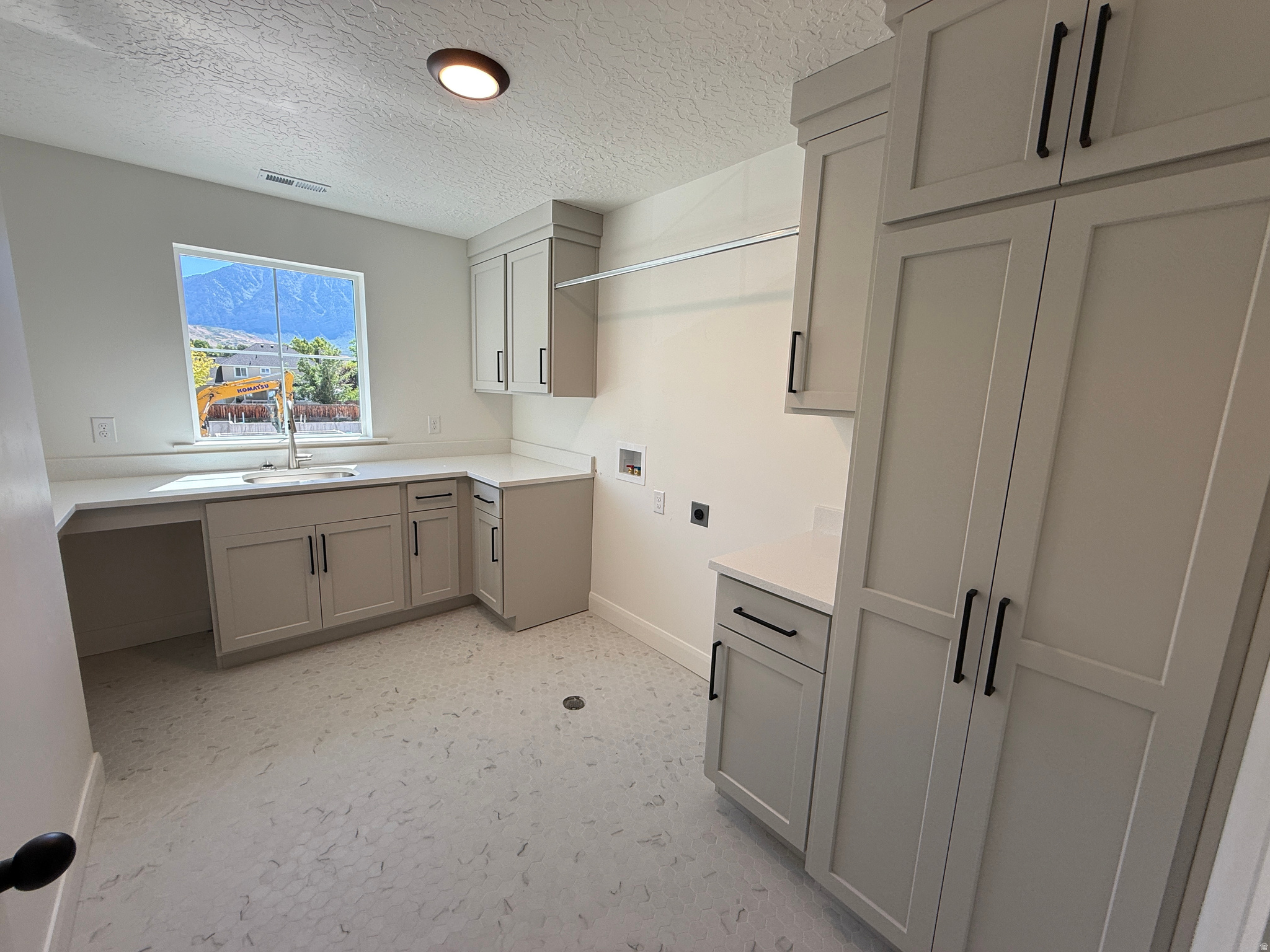 BELMONT WEST - Residential