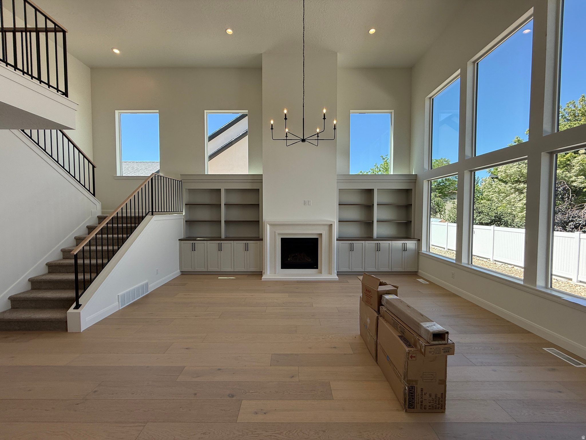 BELMONT WEST - Residential