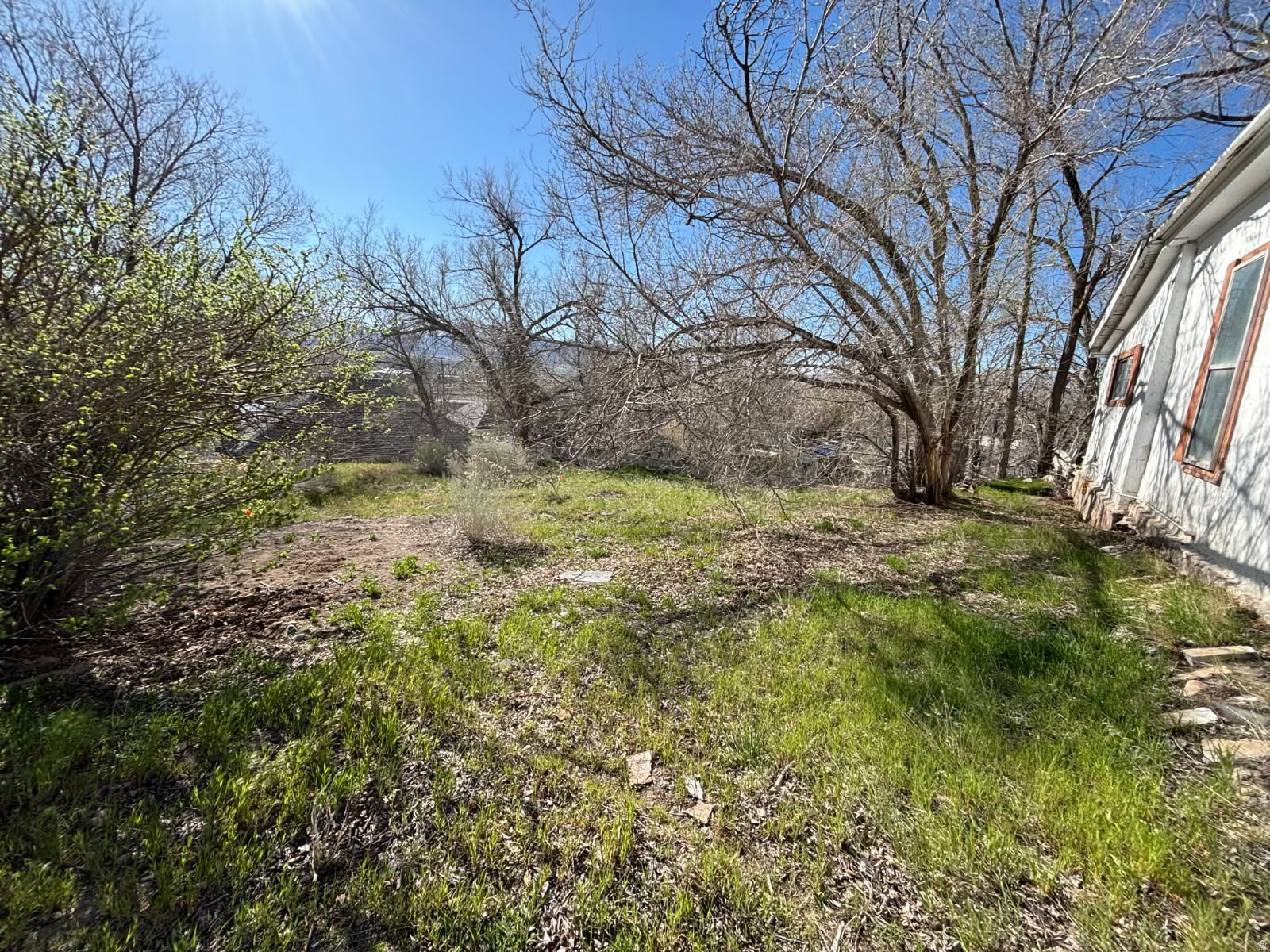 Enjoy the quieter life in the historic town of Milford but not far from Beaver and Cedar City. The lot is zoned residential featuring water, power and sewer at the property. The mountain view is beautiful. Enjoy fishing at Minersville Reservoir or take a quick drive to Beaver for dining, shopping, golf and entertainment.