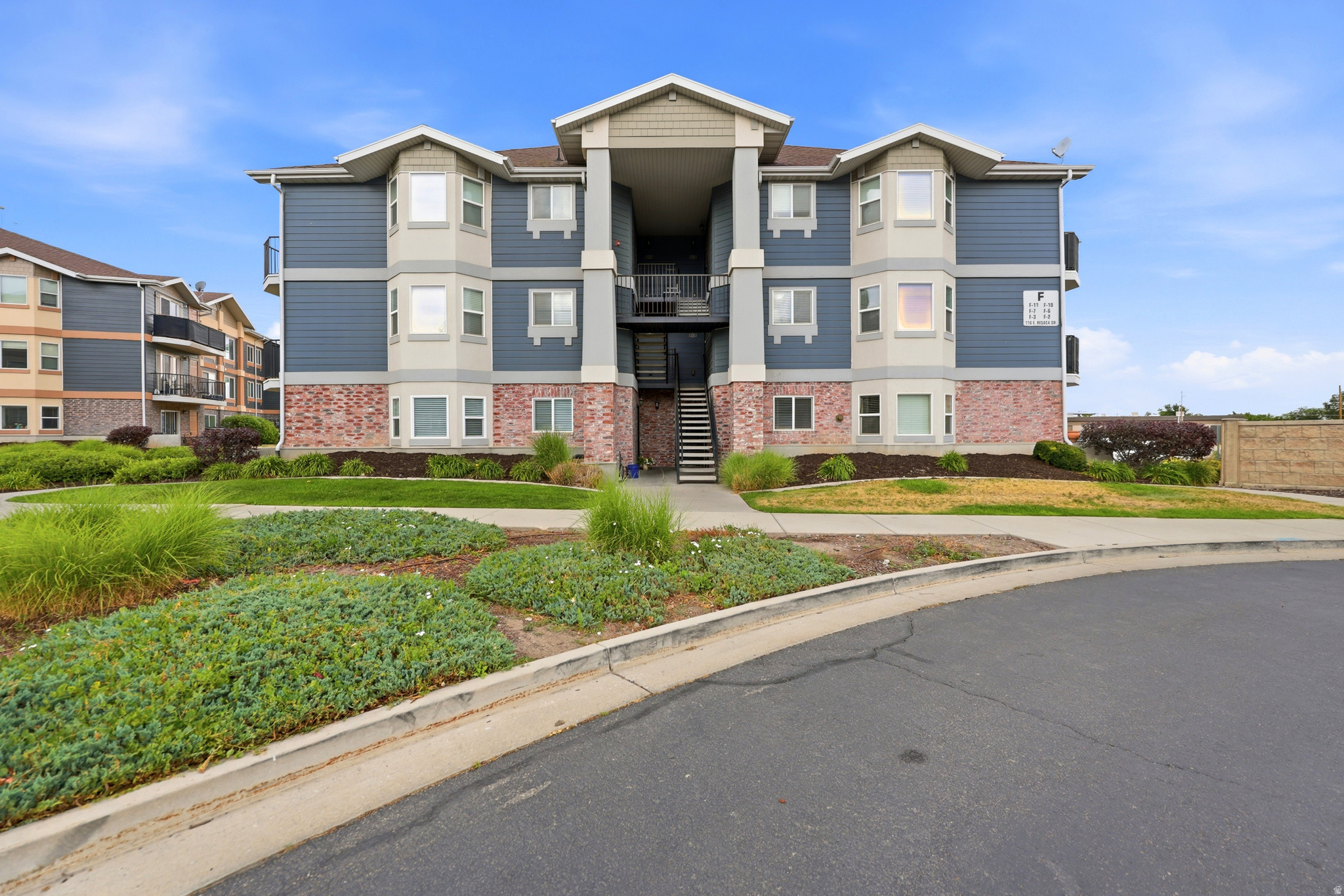 EAST TOWN VILLAGE PH 2 - Residential