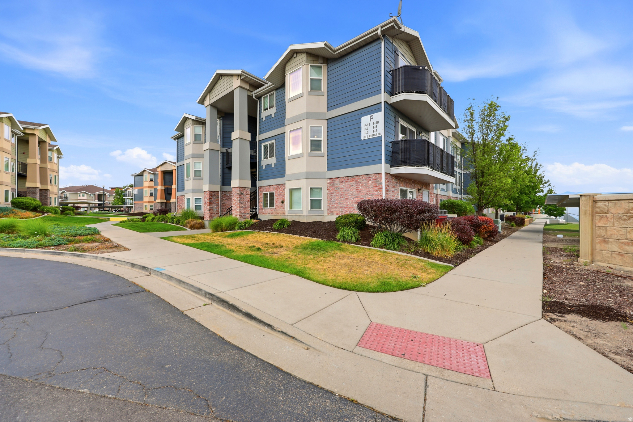 EAST TOWN VILLAGE PH 2 - Residential