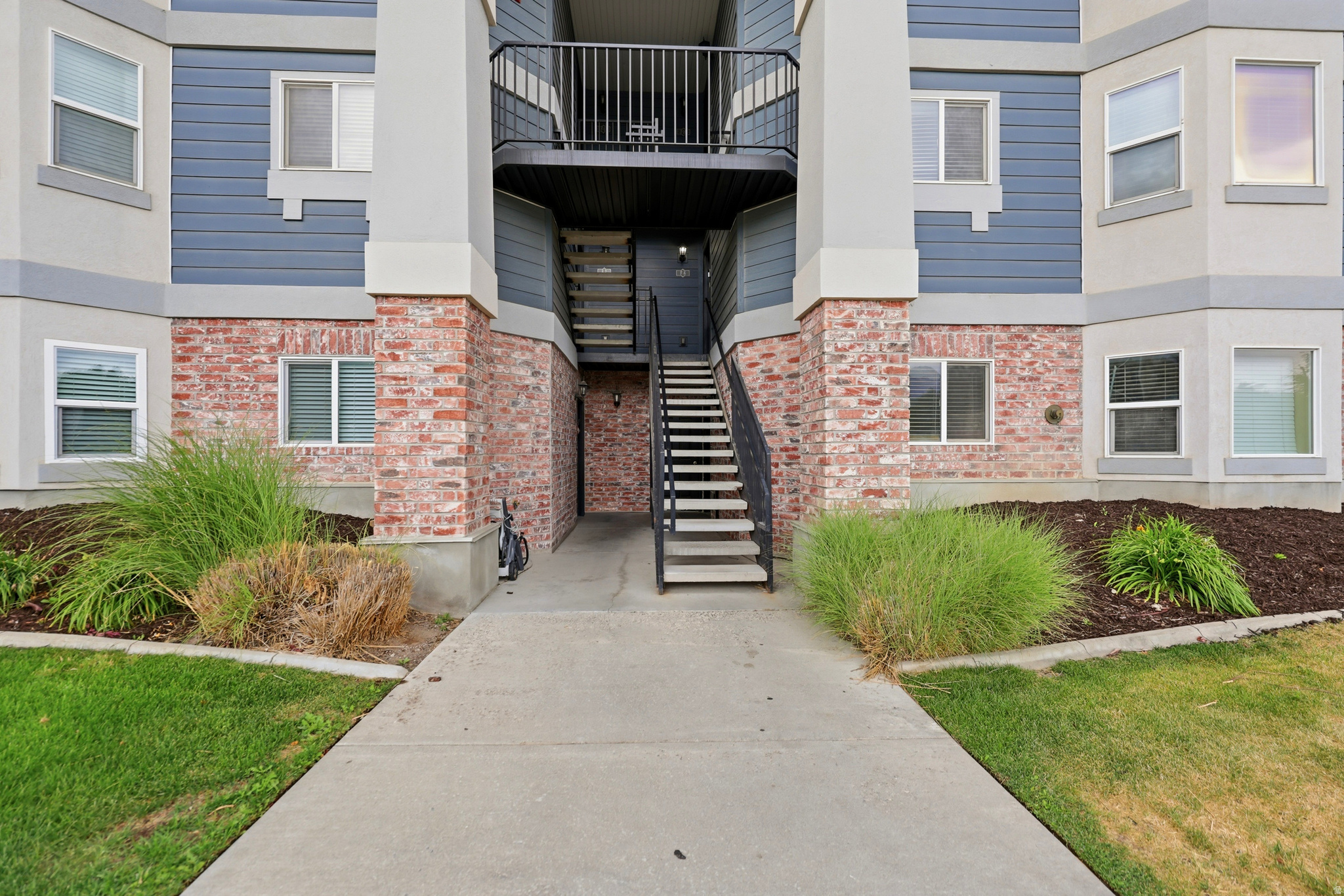 EAST TOWN VILLAGE PH 2 - Residential