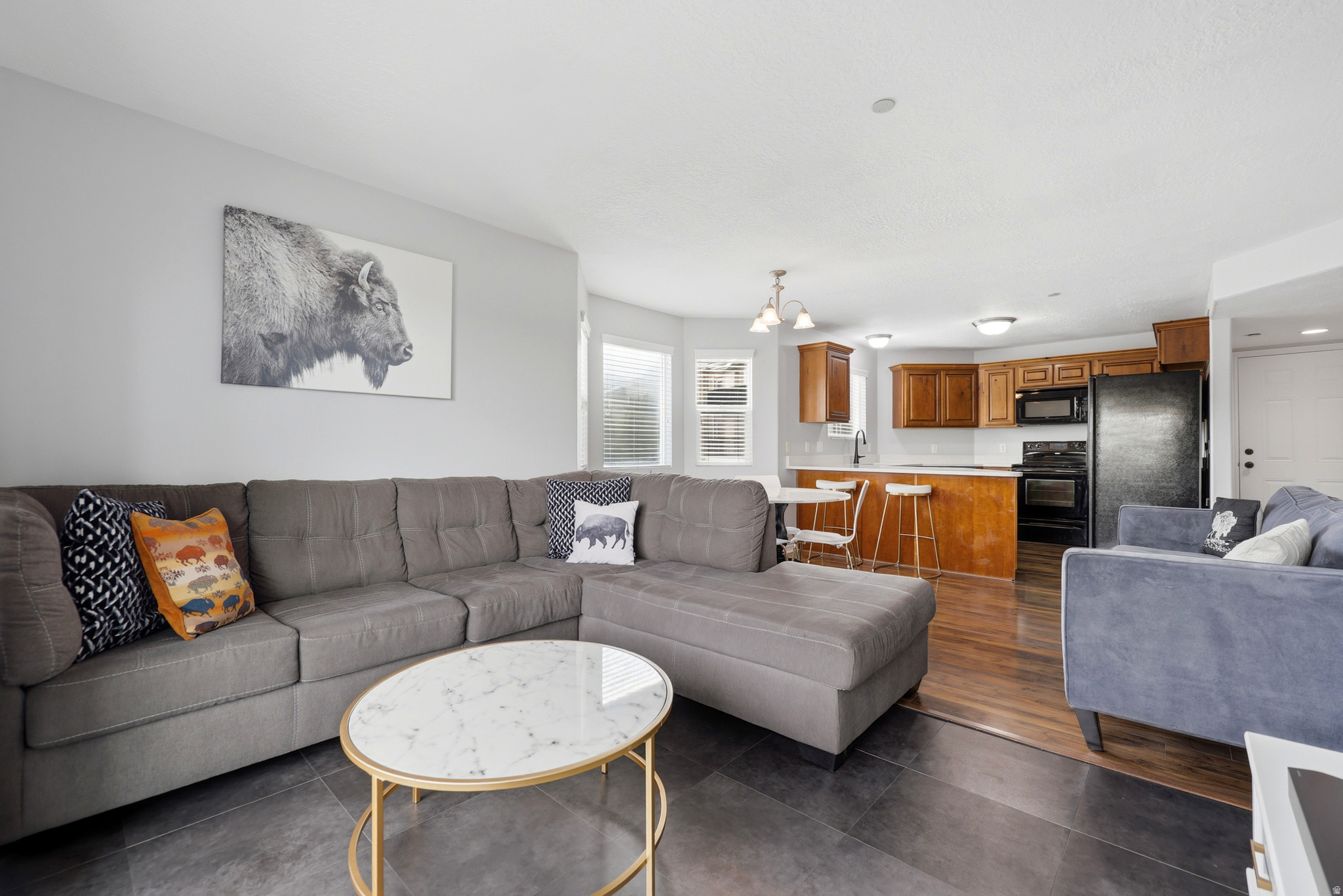 EAST TOWN VILLAGE PH 2 - Residential