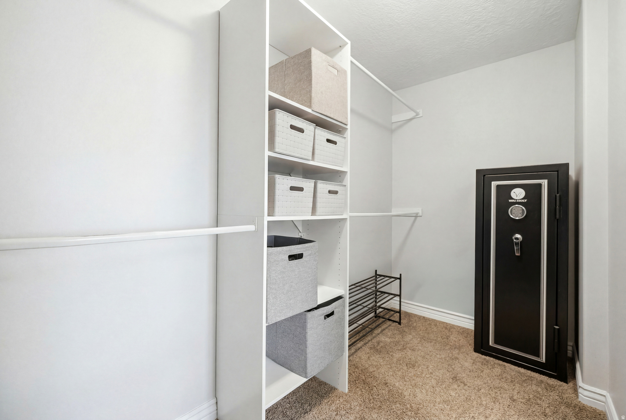 EAST TOWN VILLAGE PH 2 - Residential