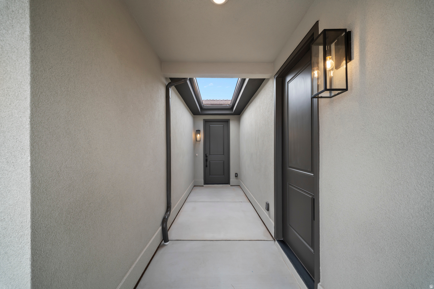 FIRE ROCK - Residential