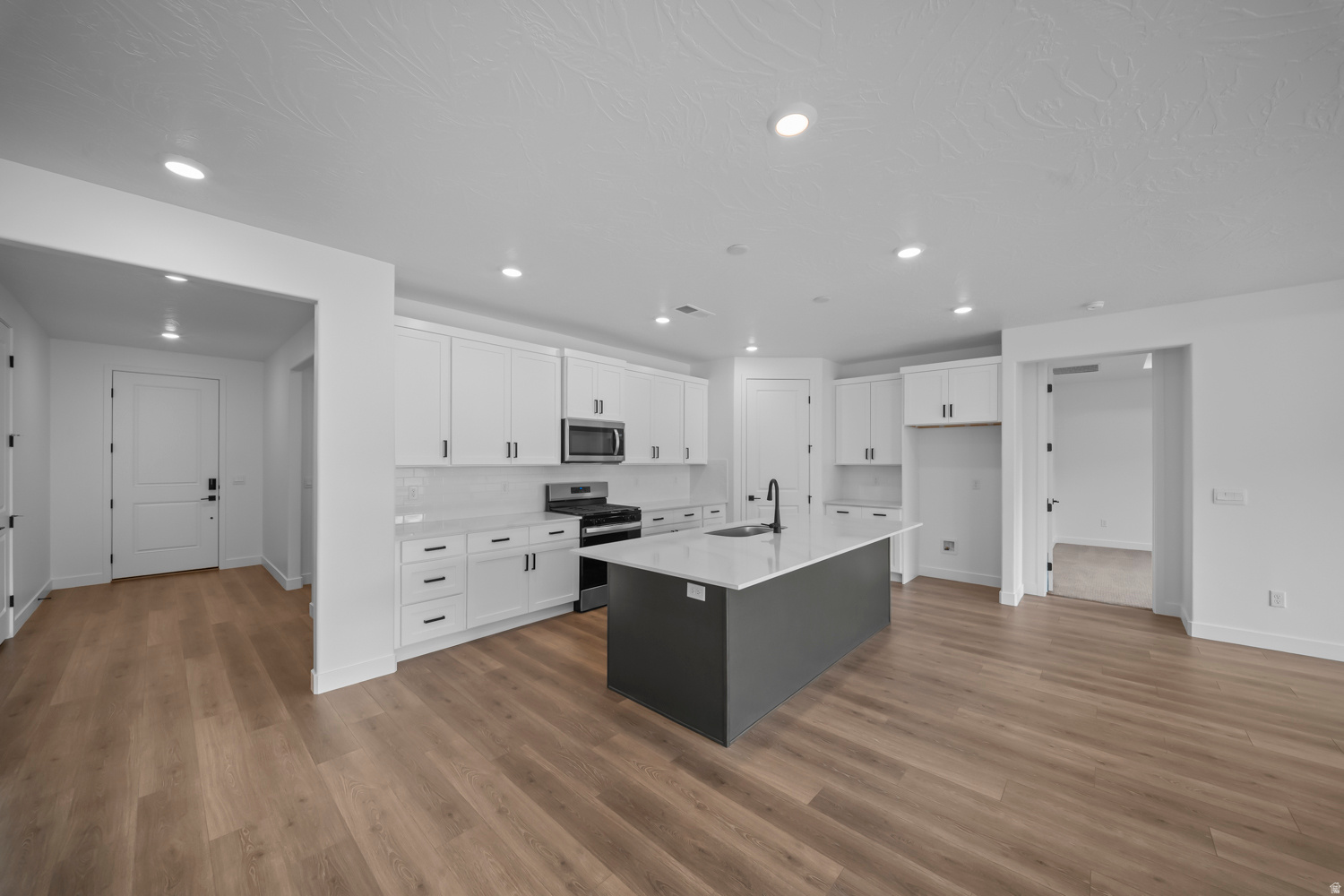 FIRE ROCK - Residential
