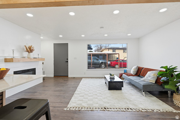 WRIGHT SUB N - Residential