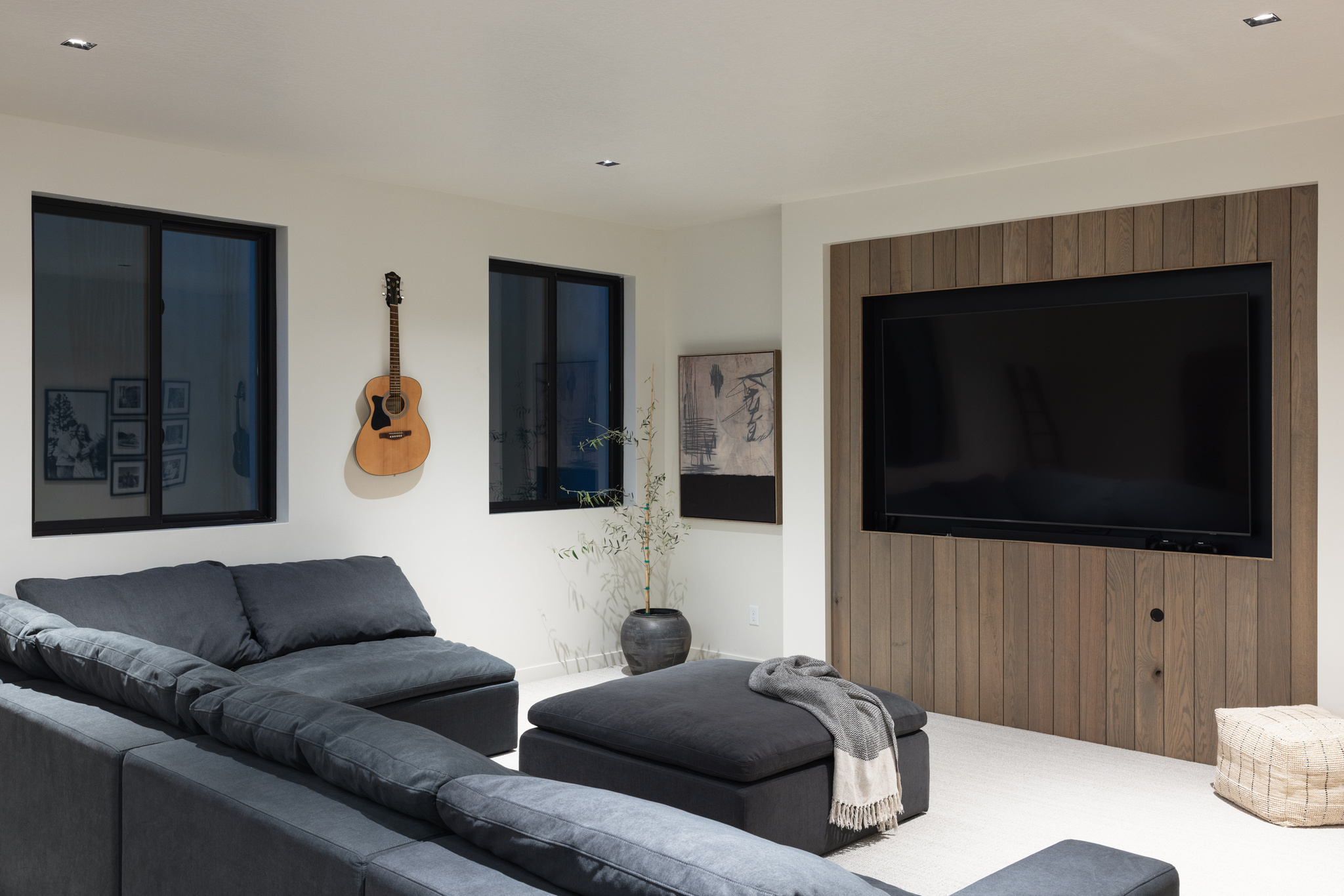QUAIL CANYON - Residential