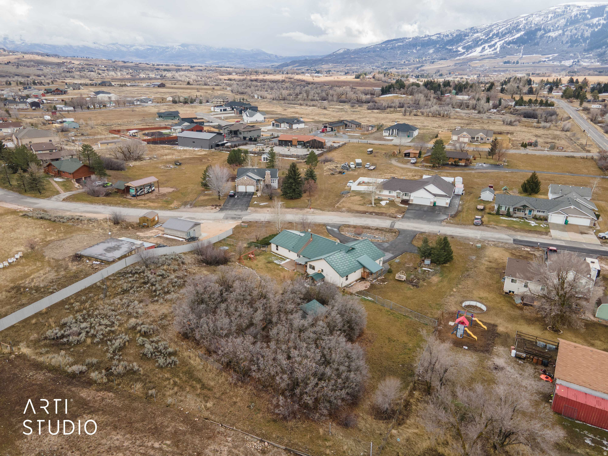 WILLOW CREEK - Residential
