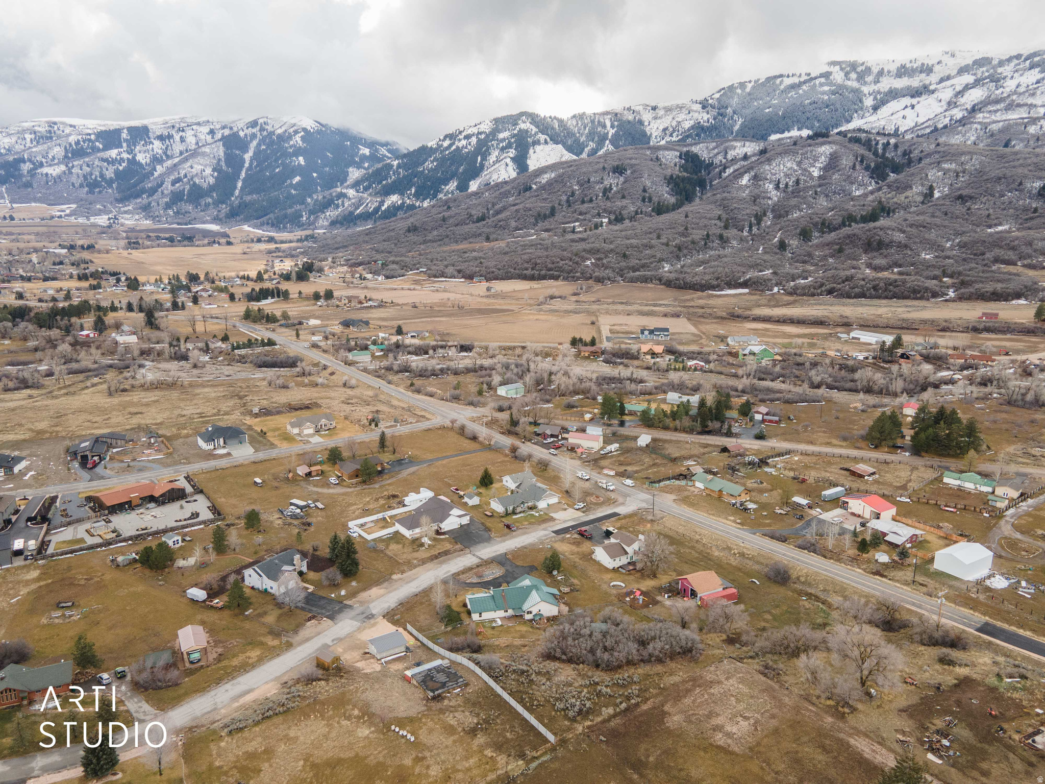 WILLOW CREEK - Residential