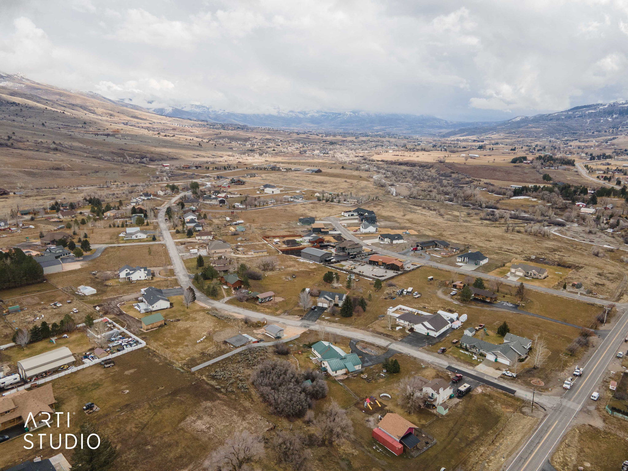 WILLOW CREEK - Residential