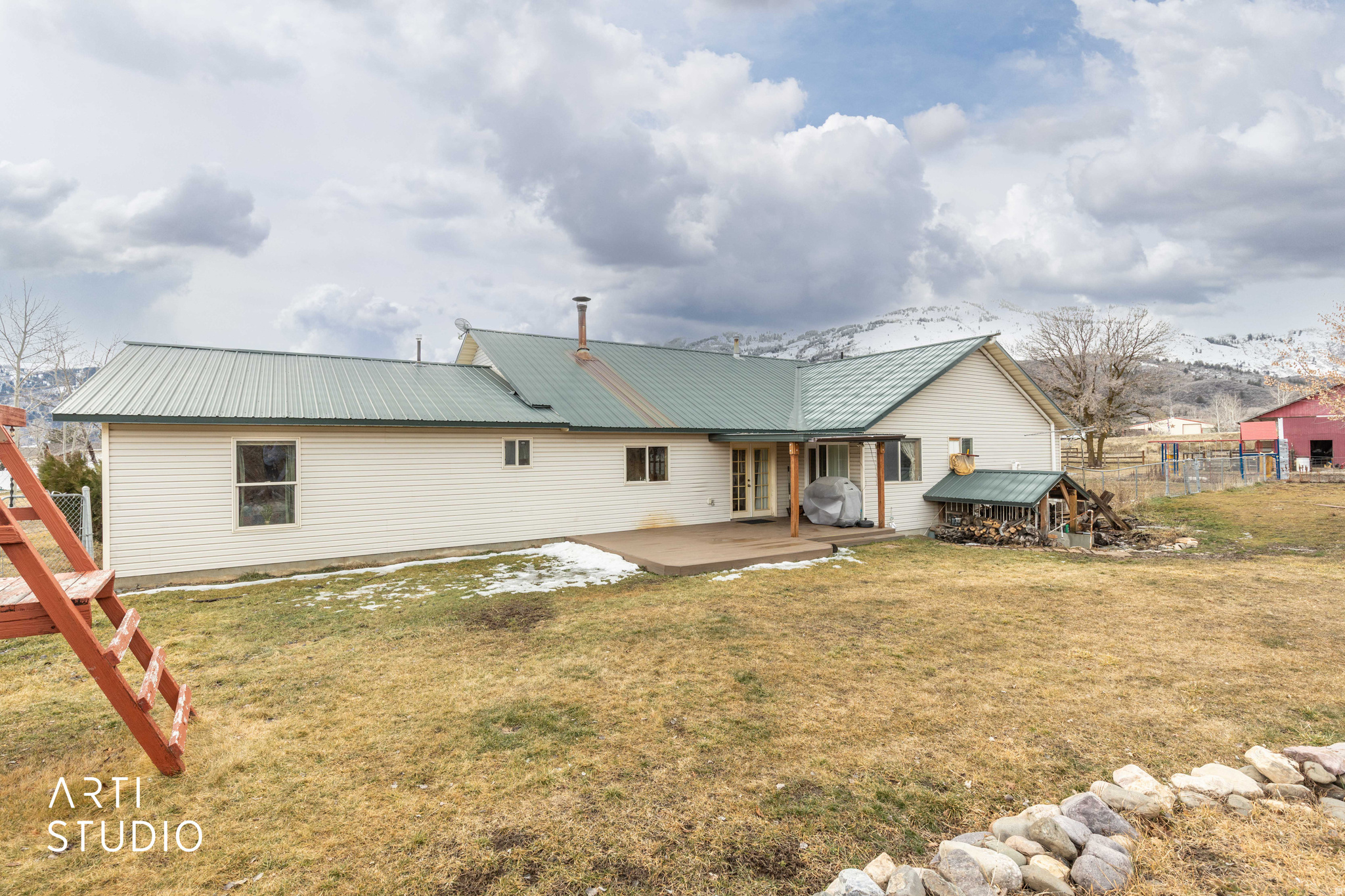 WILLOW CREEK - Residential