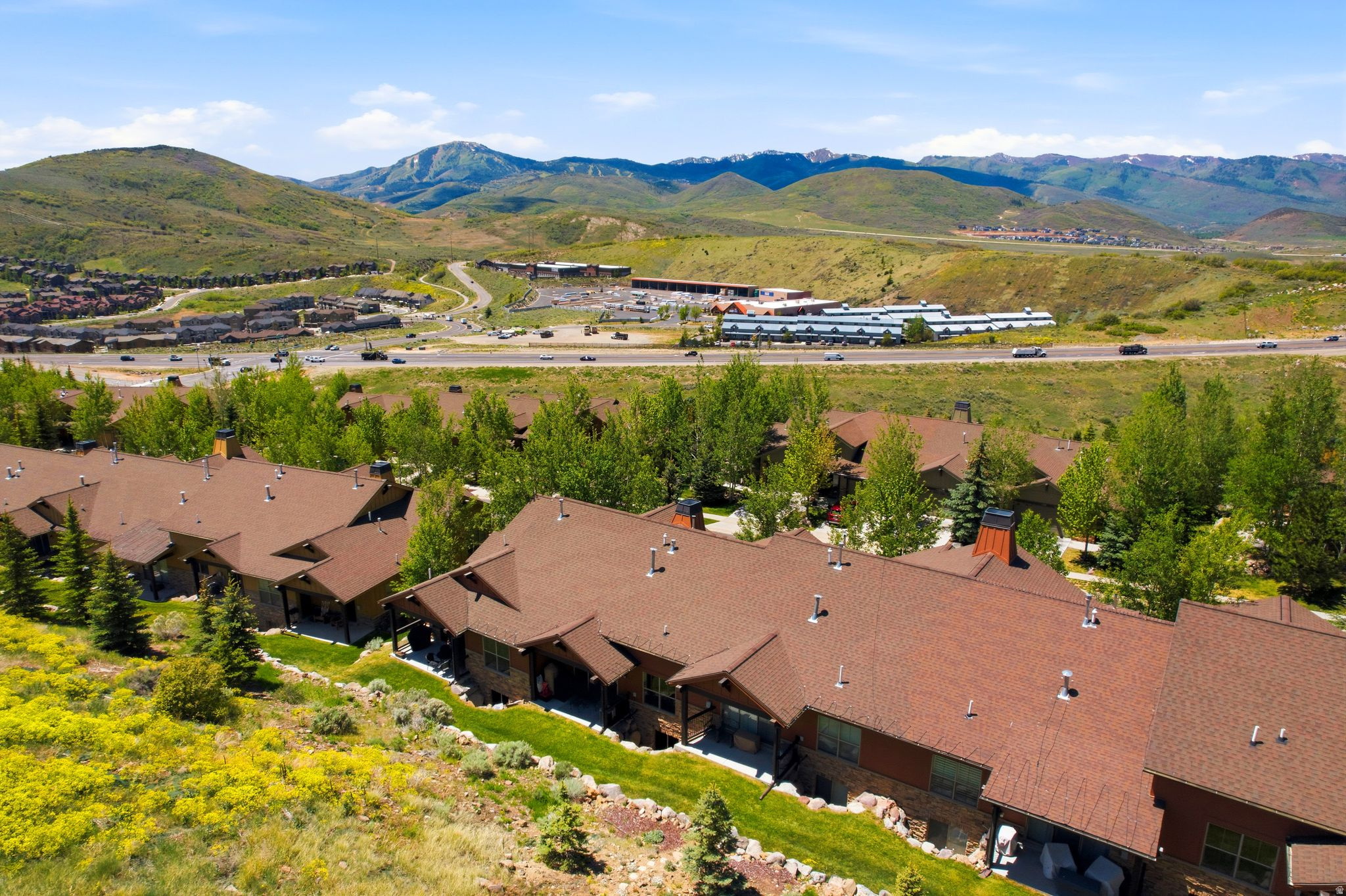 IROQUOIS - Residential