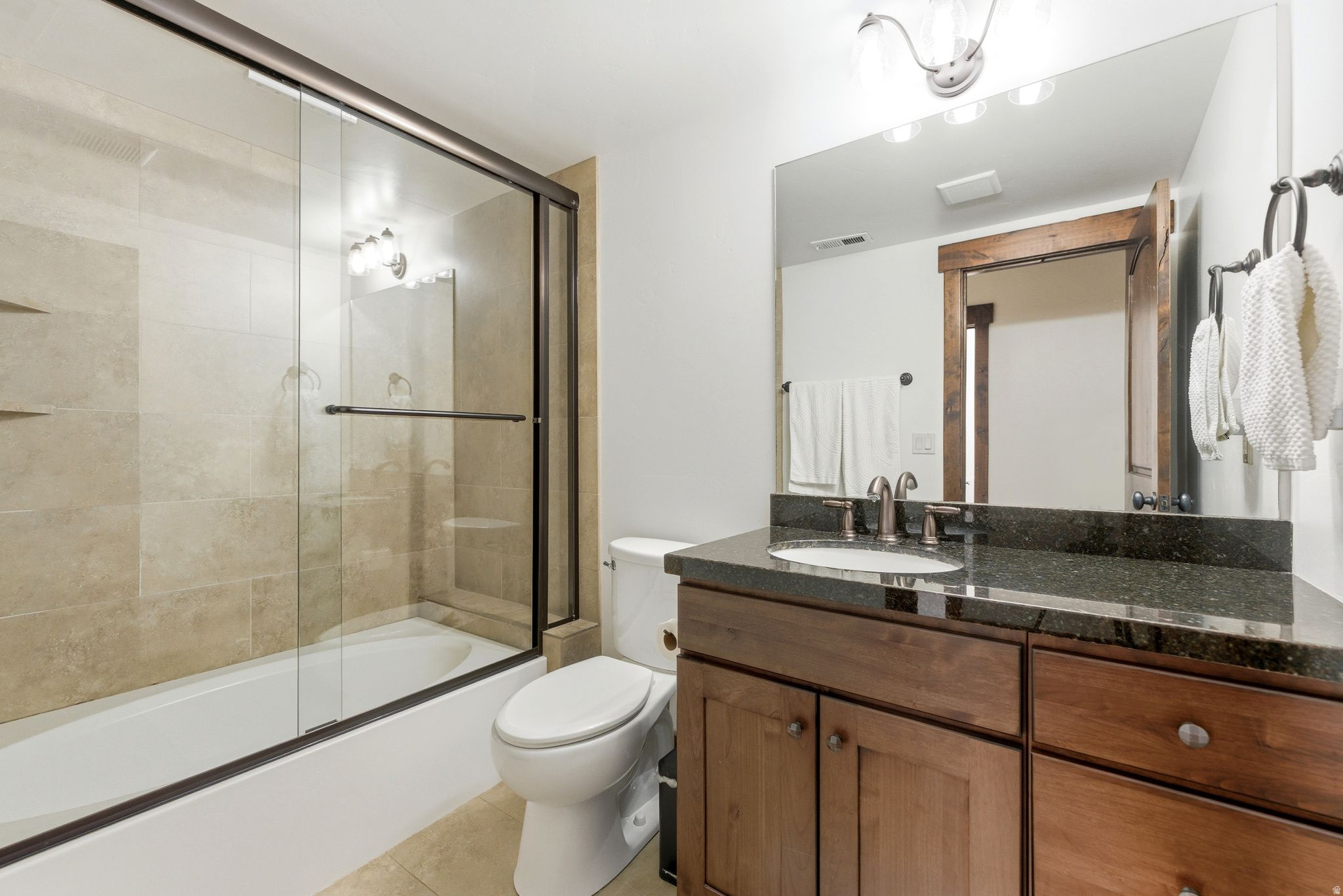 IROQUOIS - Residential