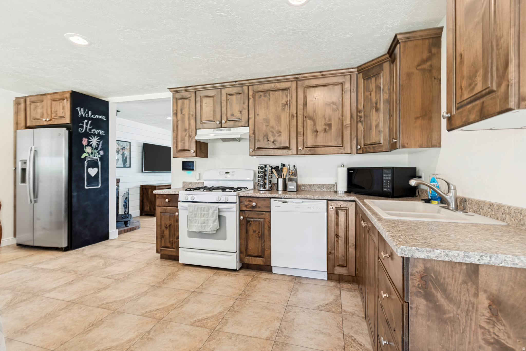 HOFFMAN HEIGHTS - Residential