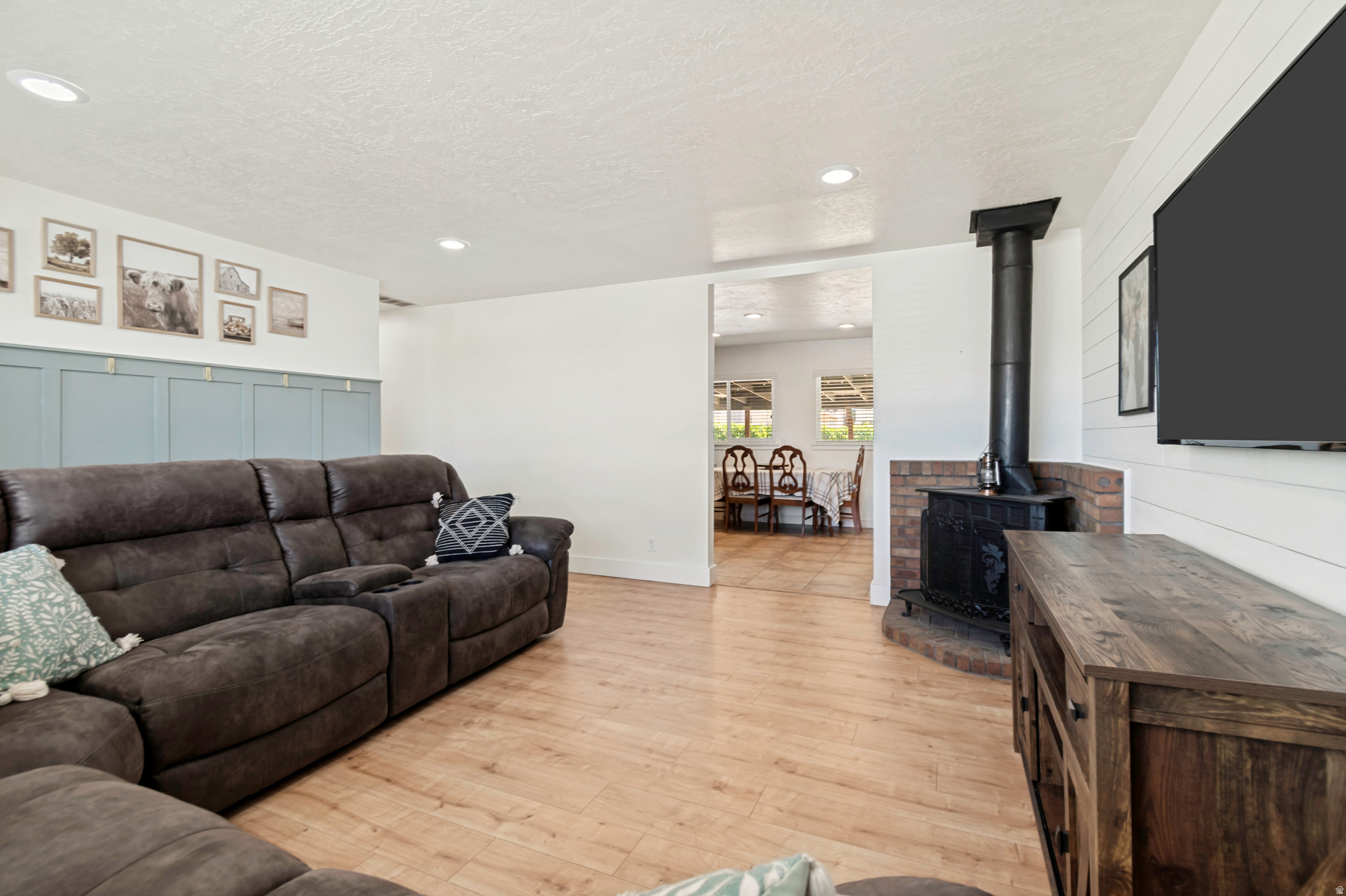 HOFFMAN HEIGHTS - Residential