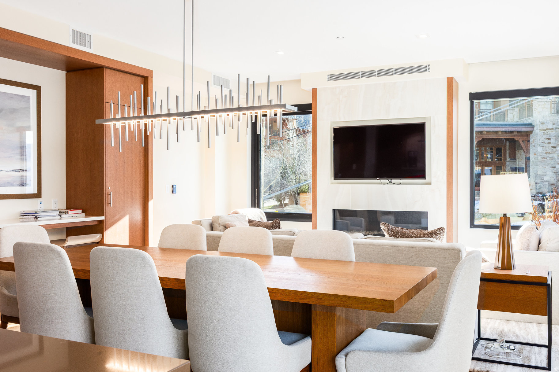 LIFT CONDOS - Residential
