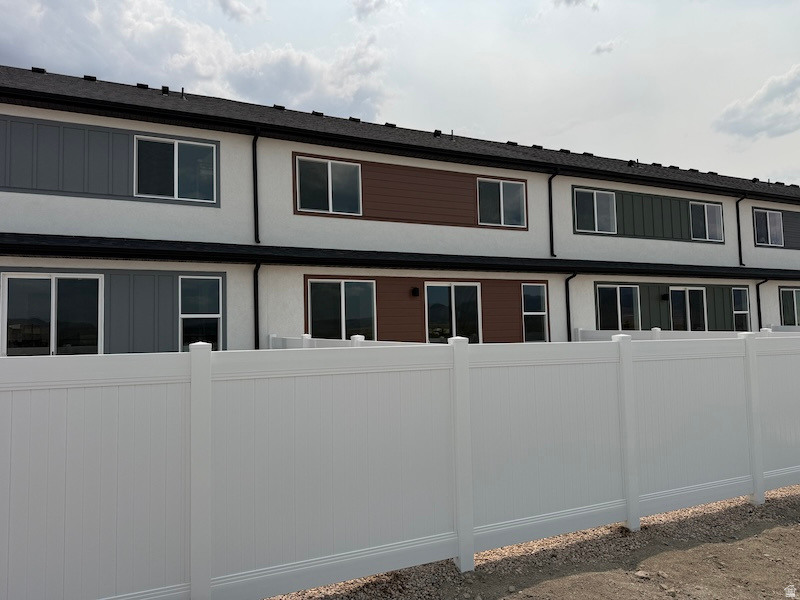 TOWNS AT BRYLEE FARMS - Residential