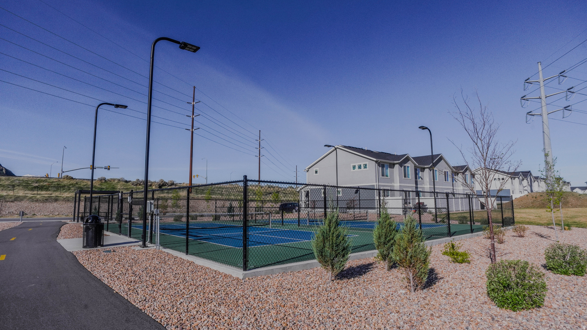 QUIET VALLEY - Residential