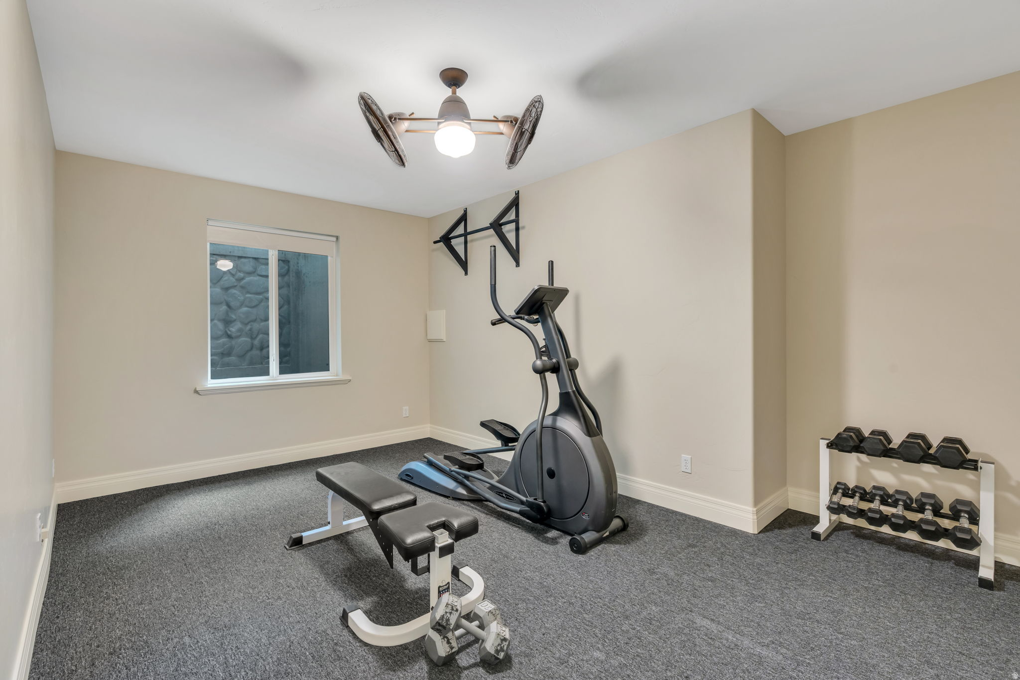 APPLEWOOD - Residential