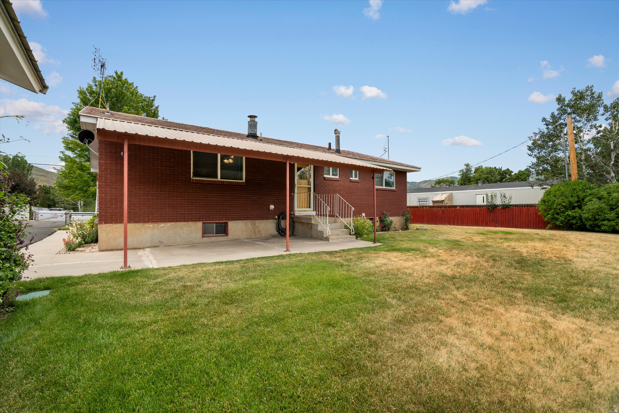 HENEFER TOWN - Residential